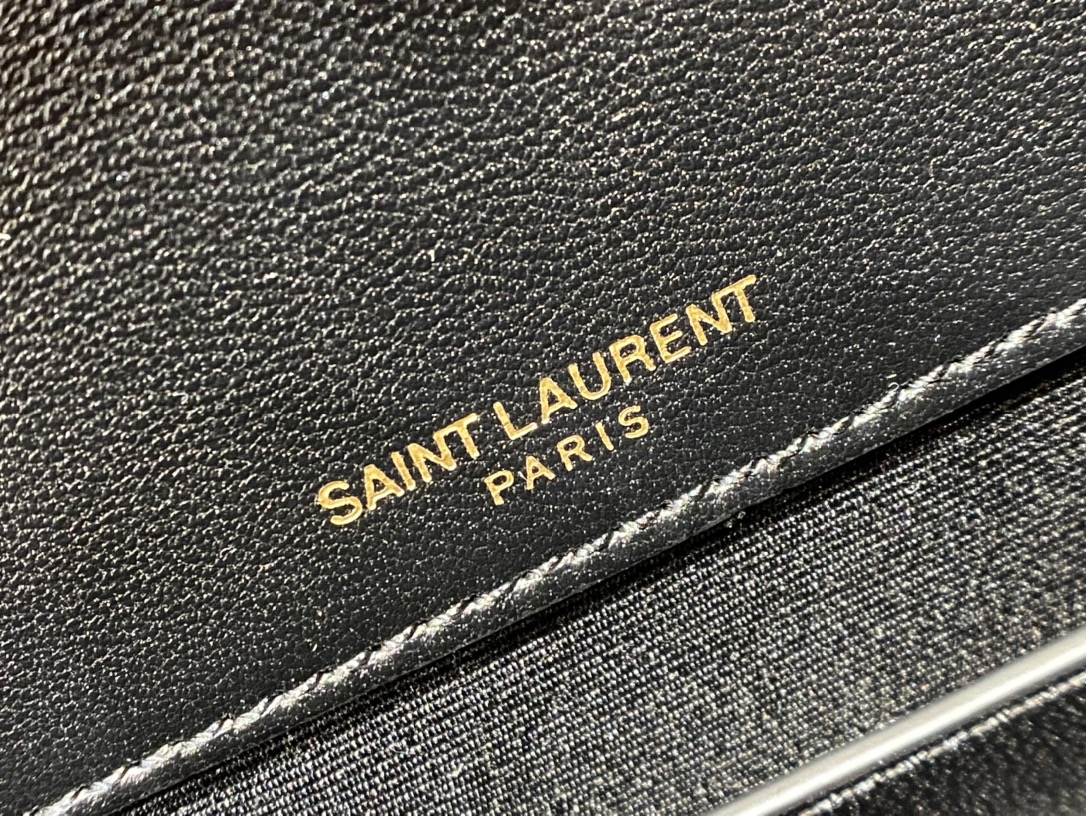 Saint laurent Ysl 𝑵𝒊𝒌𝒊 𝑳𝒂𝒎𝒃 22CM 小羊皮邮差包 533037/黑色