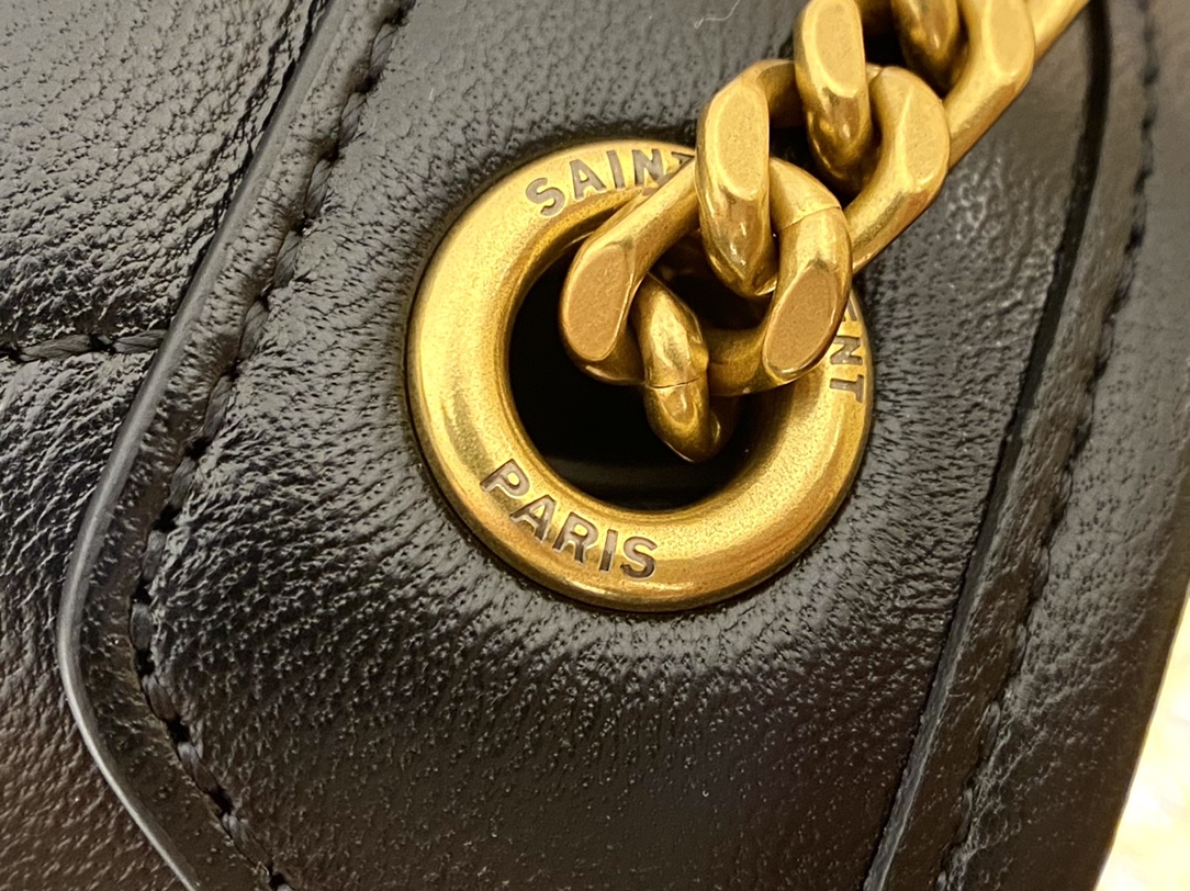 Saint laurent Ysl 𝑵𝒊𝒌𝒊 𝑳𝒂𝒎𝒃 22CM 小羊皮邮差包 533037/黑色