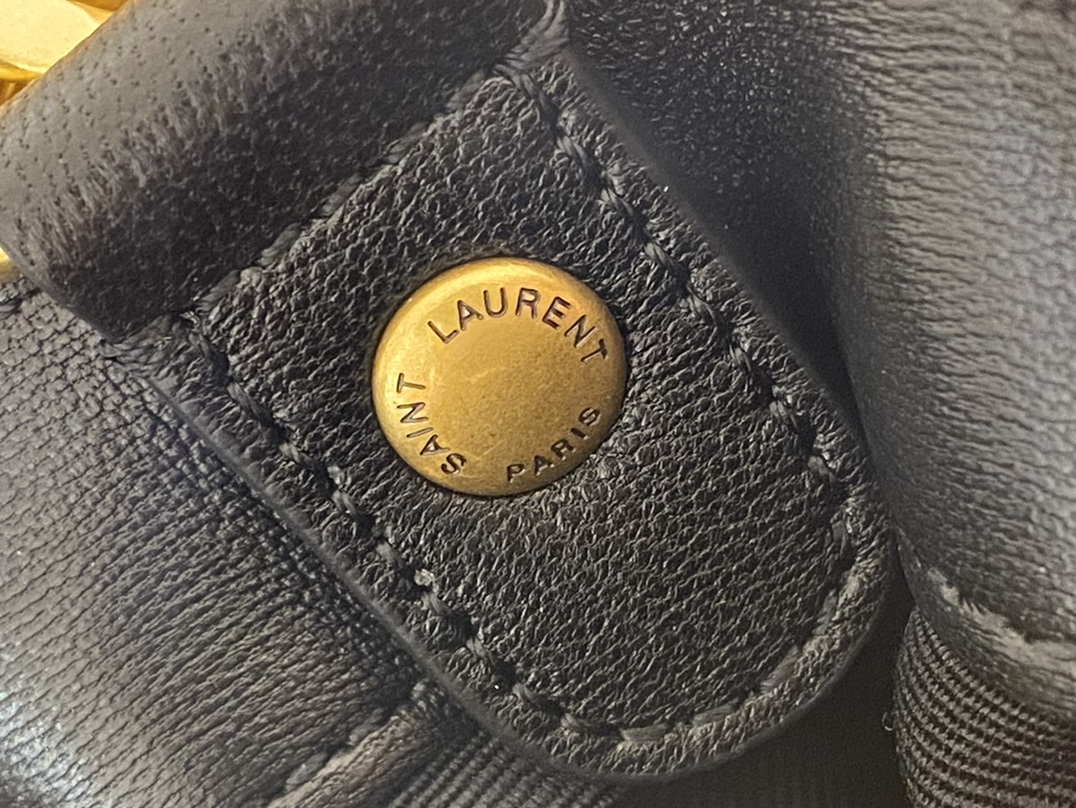Saint laurent Ysl ๐ต๐๐๐ ๐ณ๐๐๐ 28CM ๅฐ็พ็ฎ้ฎๅทฎๅ
498894/้ป่ฒ