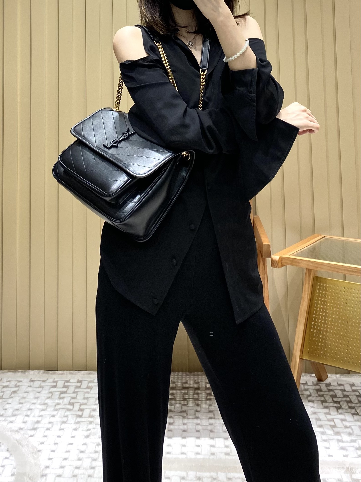 Saint laurent Ysl ๐ต๐๐๐ ๐ณ๐๐๐ 28CM ๅฐ็พ็ฎ้ฎๅทฎๅ
498894/้ป่ฒ
