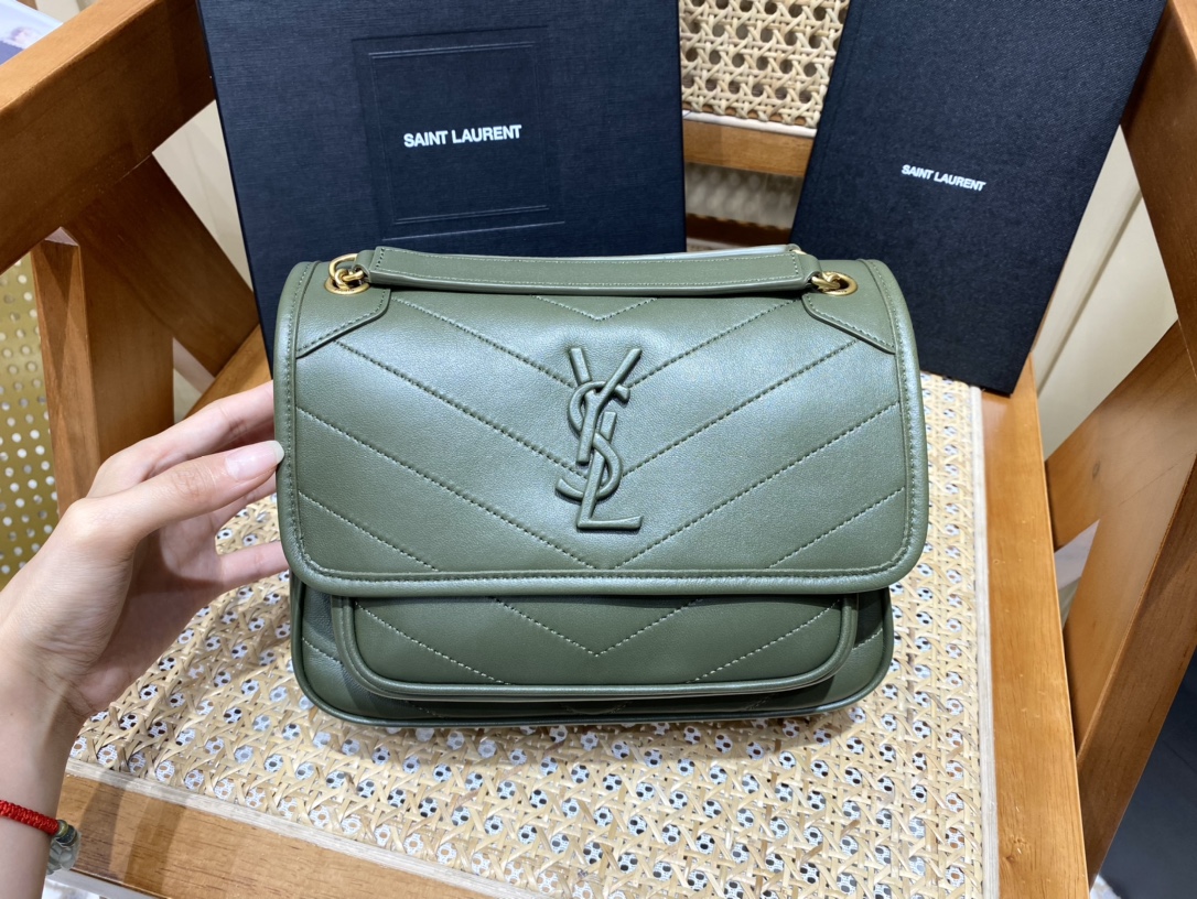 Saint laurent Ysl 𝑵𝒊𝒌𝒊 𝑳𝒂𝒎𝒃 22CM 小羊皮邮差包 533037/橄榄绿