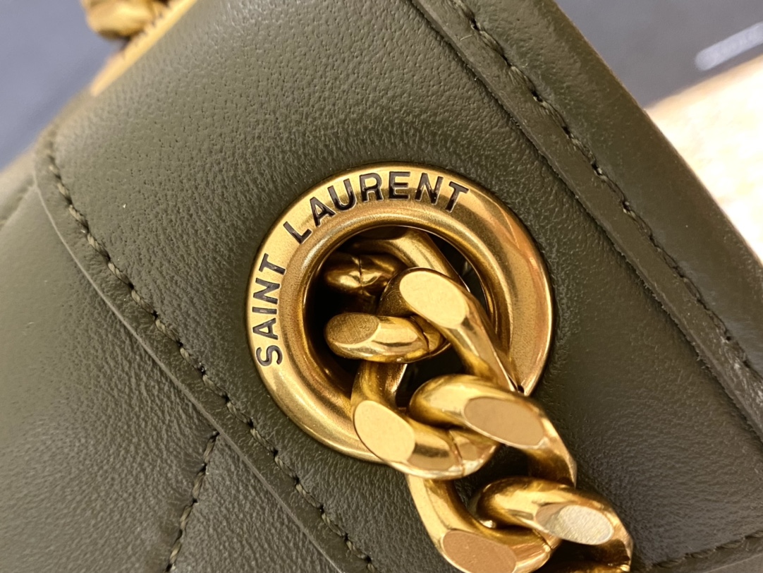 Saint laurent Ysl 𝑵𝒊𝒌𝒊 𝑳𝒂𝒎𝒃 28CM 小羊皮邮差包 498894/橄榄绿