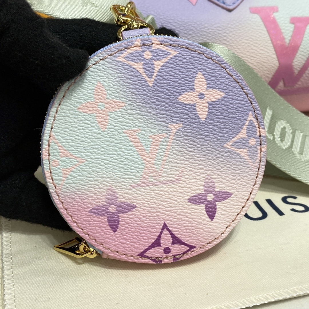 顶级原单M46078粉色59860紫色枕头包系列本款PapillonBB手袋放大Monogram帆布的经