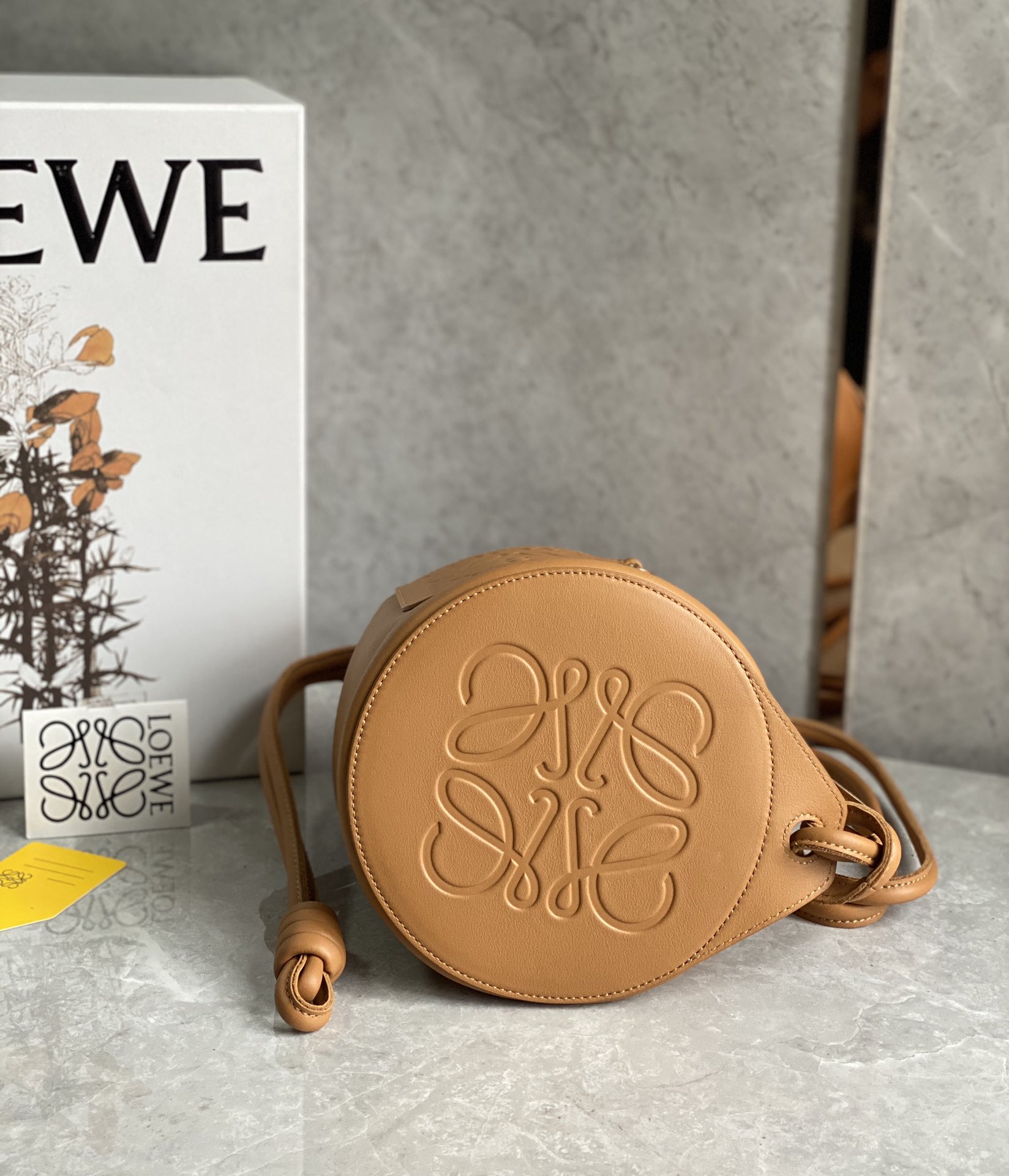 [Loewe Women