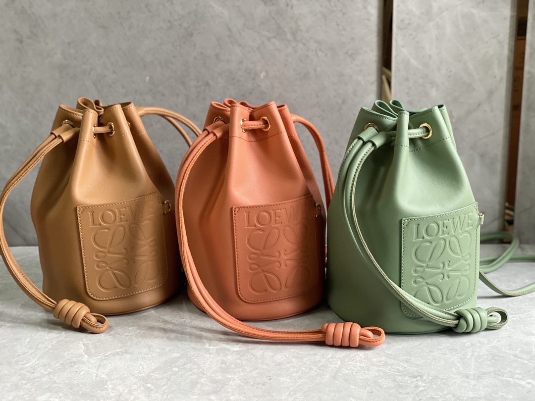 LOEWE罗意威 Sailor 抽绳水桶包 0678橘色