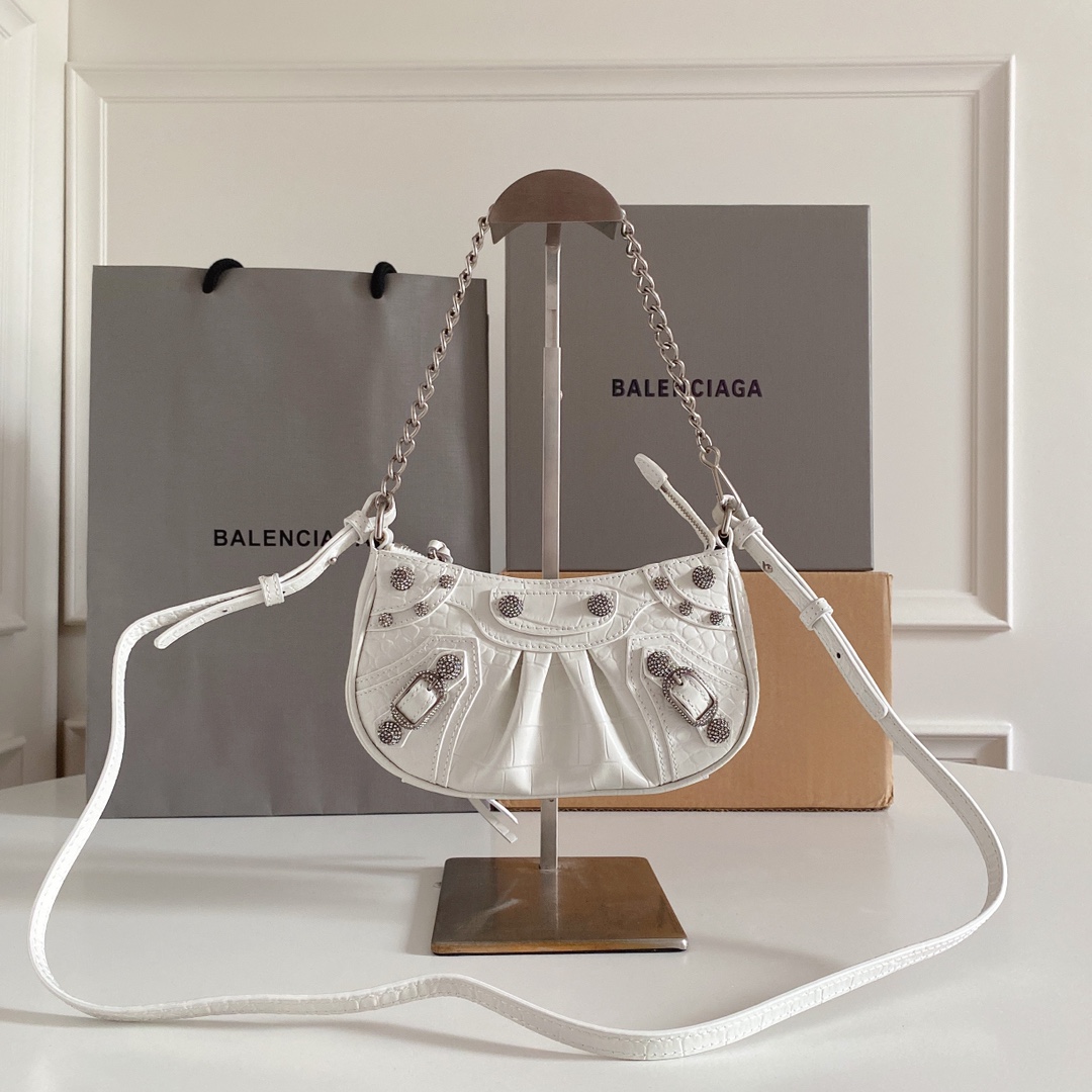 Balenciaga Luxury Designer Handbag Shoulder Bag in fine calfskin