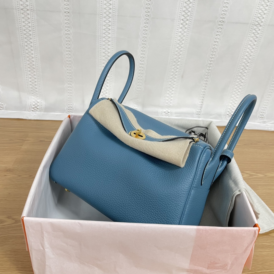 NO:717944,Lindy 26cm denim blue, gold buckle, imported TC leather, handmade wax thread, full leather with good gloss ~, Hermes, hermes, Hermes,19860909Lindy 26cm 牛仔蓝 金扣 进口TC皮 手工蜡线 皮质饱满光泽度好～,爱马仕,hermes,Hermes,,Bag