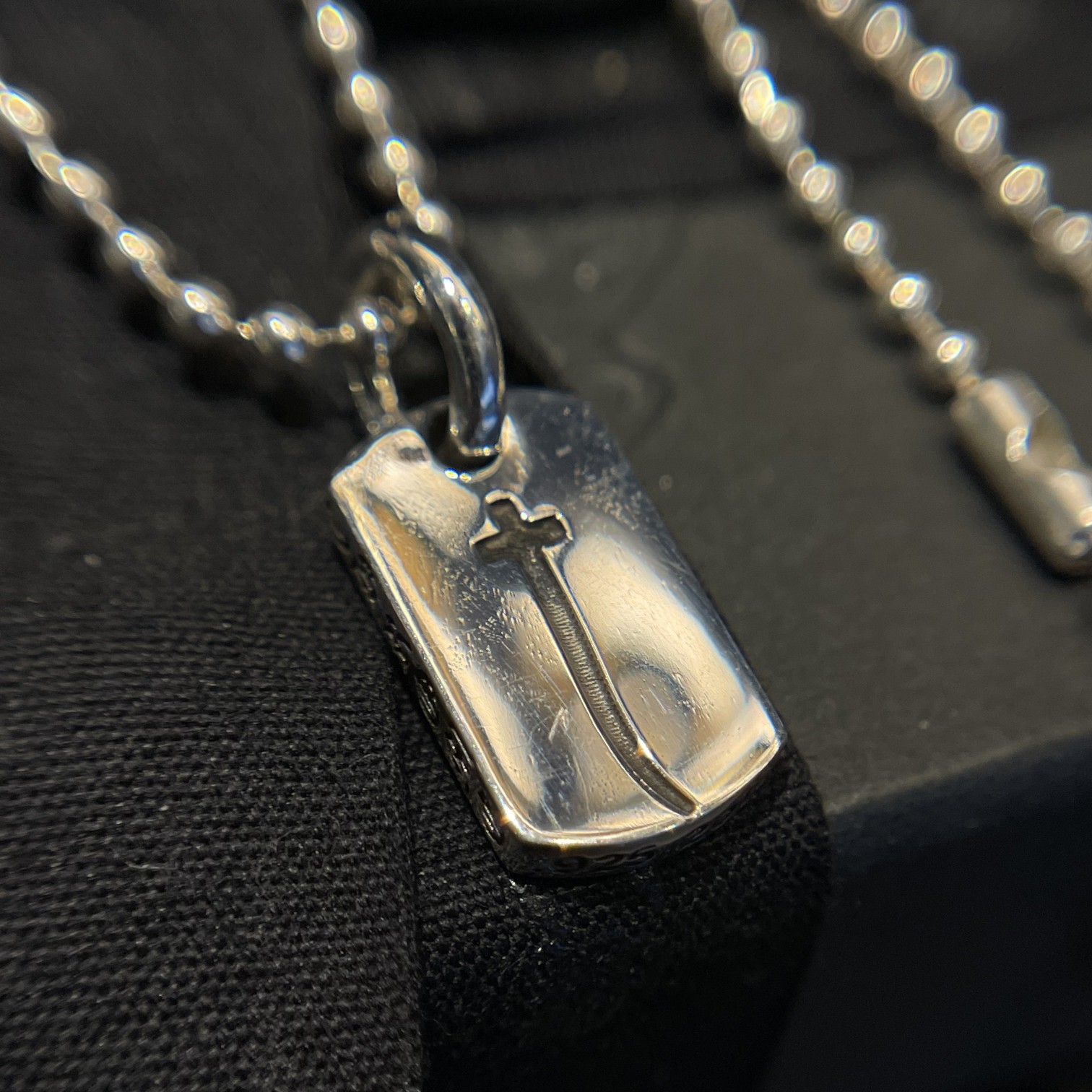 Chrome Hearts 𝐂𝐡𝐫𝐨𝐦𝐞 𝐡𝐞𝐚𝐫𝐭𝐬克罗心 流星十字项链