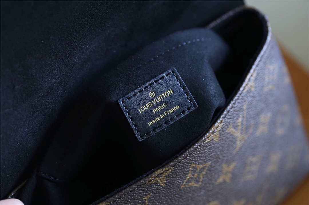 Louis Vuitton Haute Couture Classic Luxury Handbag Shoulder Crossbody 9