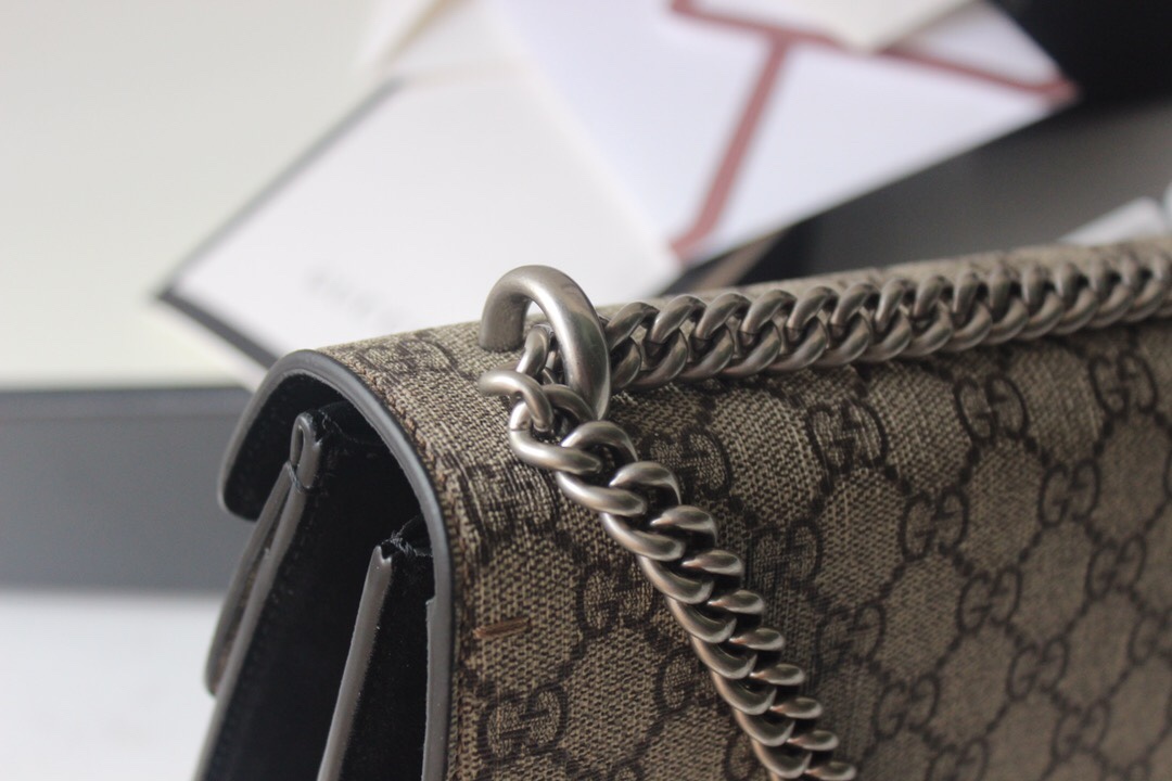 Gucci Bag Collection crafted with premium materials and signature design 6