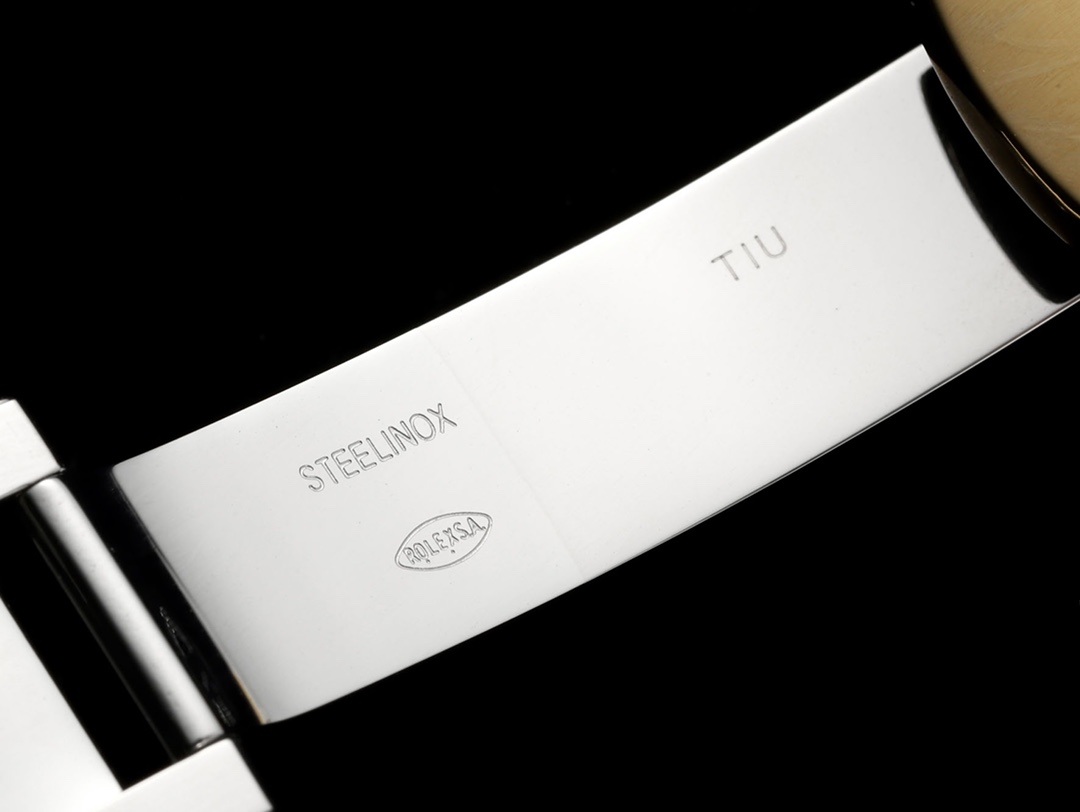 劳力士日志型系列中东数字刻度特别版3235自动上链机芯腕表