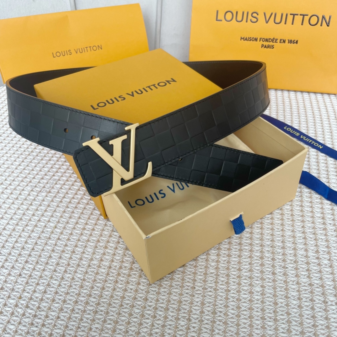 Louis Vuitton Belts Lattice Men Calfskin Cowhide