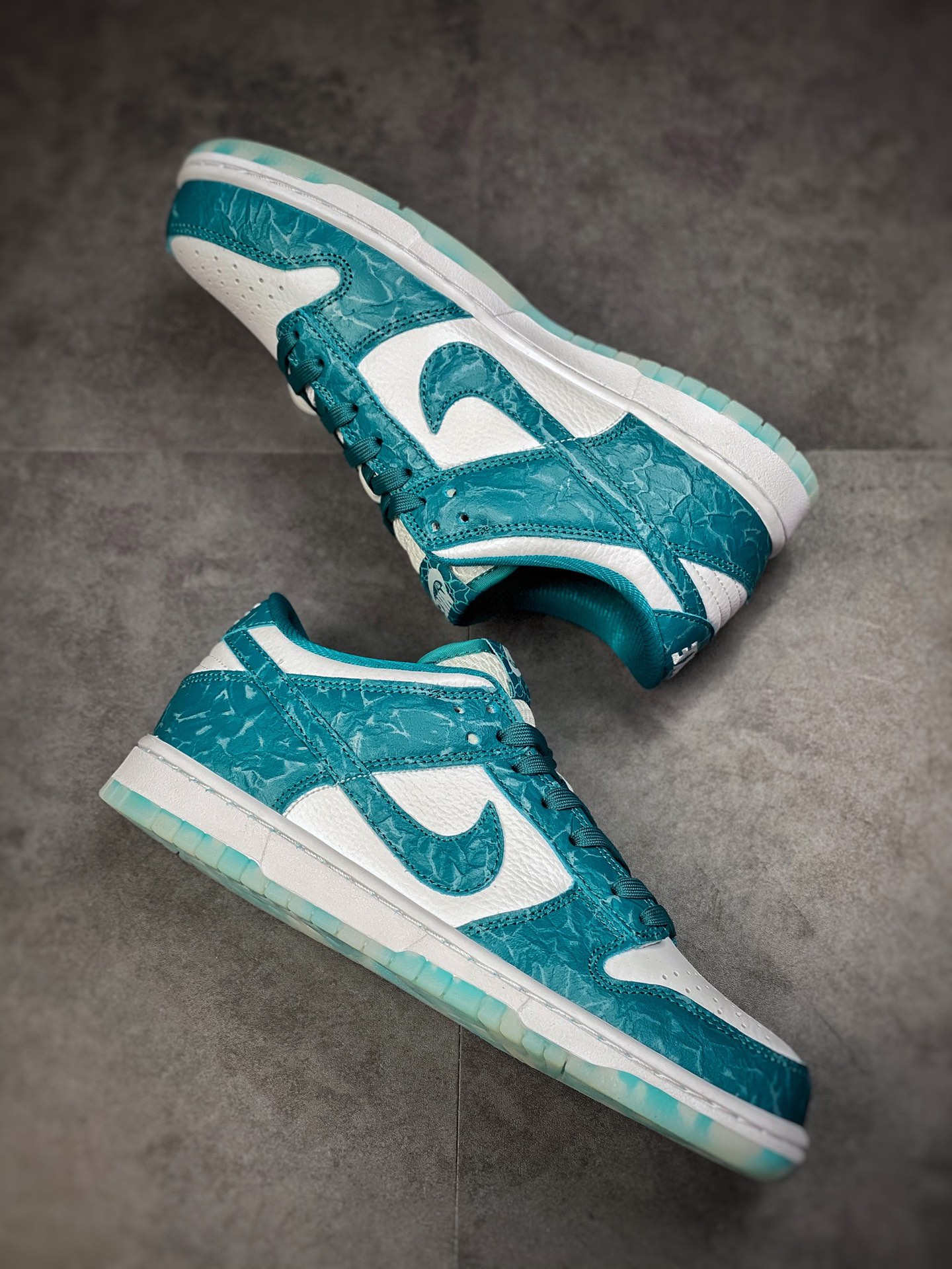 260 Nike SB Dunk Low 麂皮海洋蓝白 纯原大厂出品 DV3029-100
