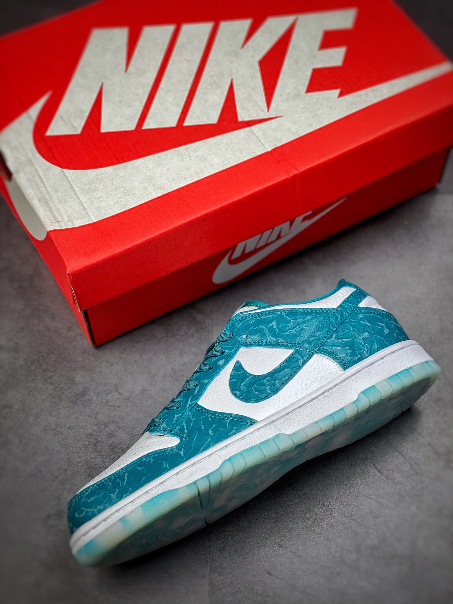 260 Nike SB Dunk Low 麂皮海洋蓝白 纯原大厂出品 DV3029-100