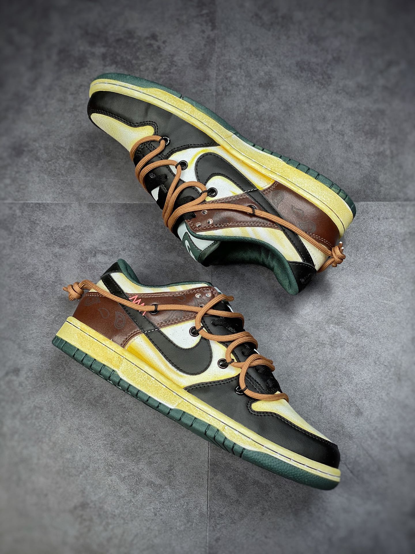 260 耐克Nike SB Dunk Low Lot”Beige/Brown/Black”扣篮系列低帮经典百搭休闲运动板鞋DD1391-700