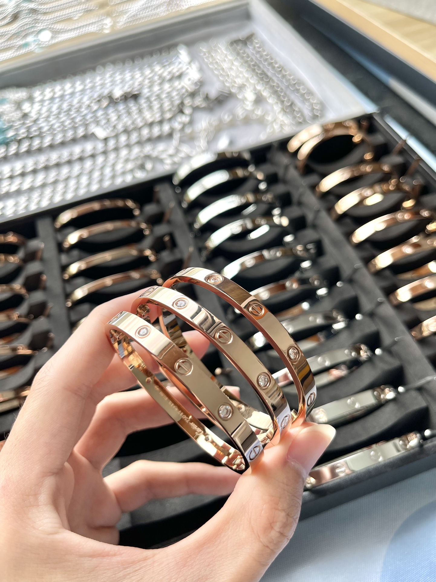 Cartier 卡地亚 K红宽版四钻手镯