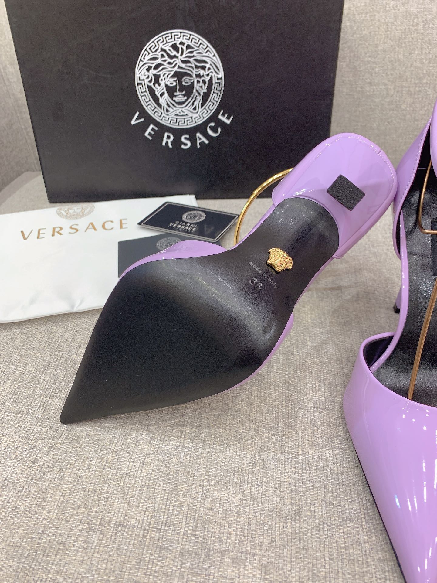 Versace’s New High Heels: Sheep-Skin, Italian Leather, 10cm, Size 35-39 - 图片 9