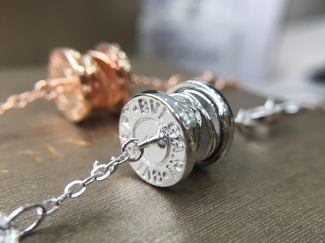 THE CLASSIC BOGLI BVLGARI IS AN OBSCENITY OF PERSONALITY! I CAN ONLY SAY, “LET’S DO IT FIRST!” - 图片 5
