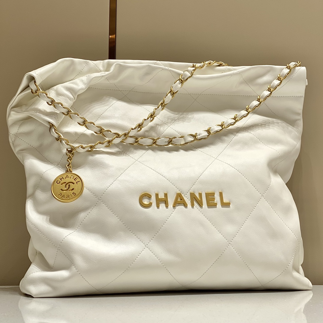 Chanel 7 Star
 Crossbody & Shoulder Bags Platinum White