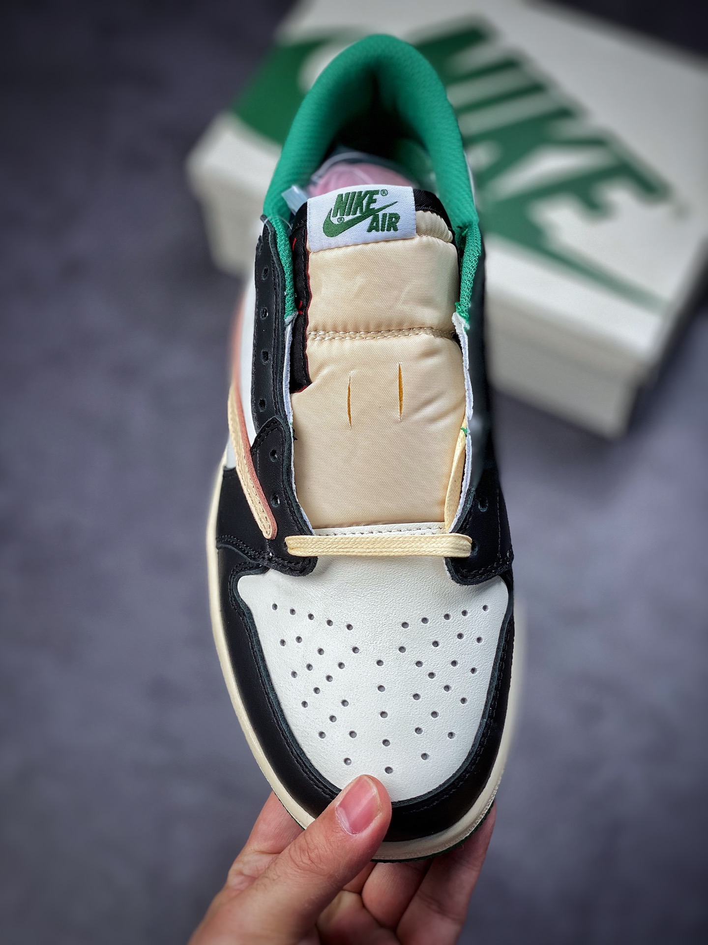 240 Air Jordan 1 Low 黑绿倒钩 官方同步新色 DM7866-128