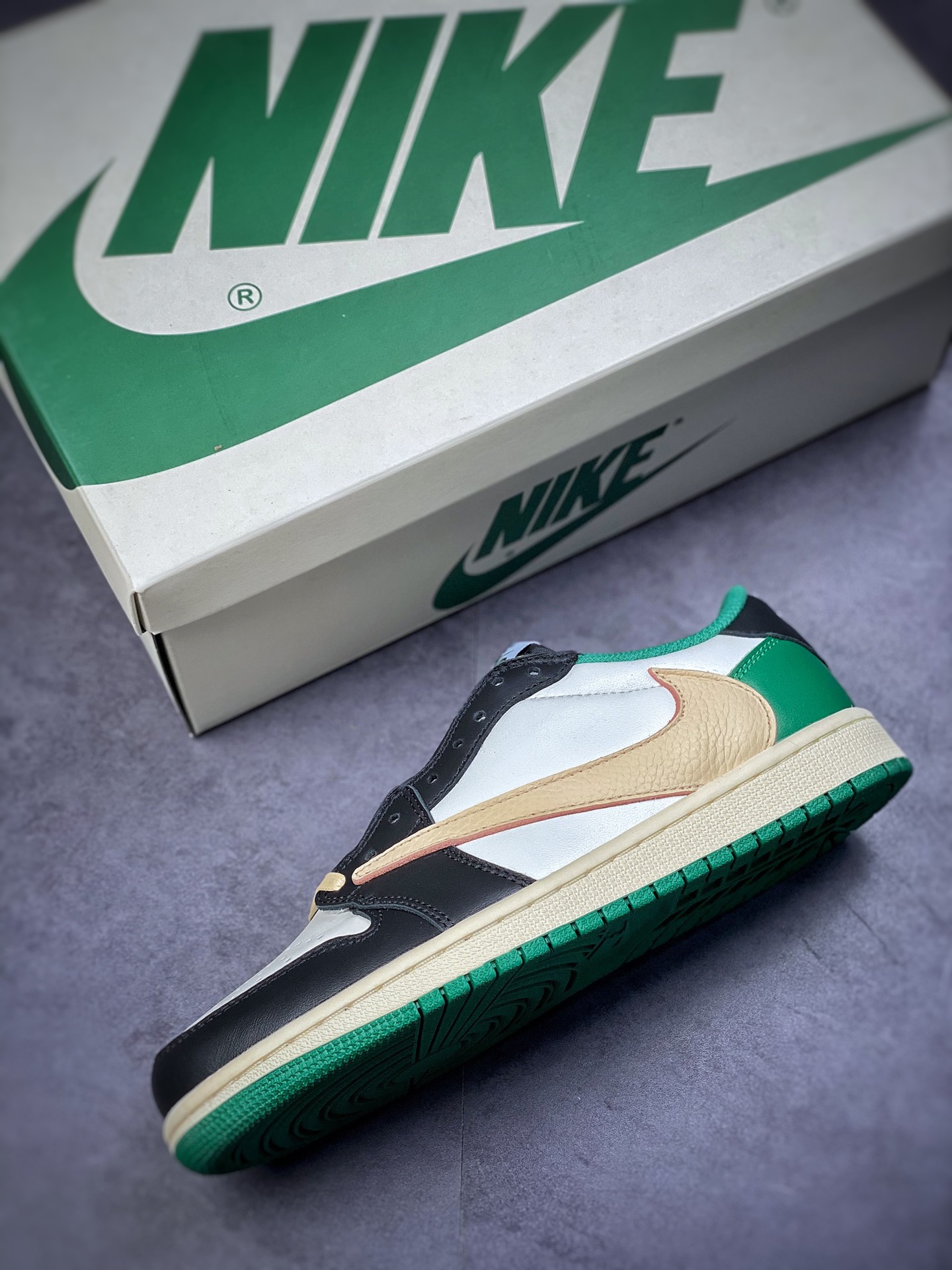 240 Air Jordan 1 Low 黑绿倒钩 官方同步新色 DM7866-128