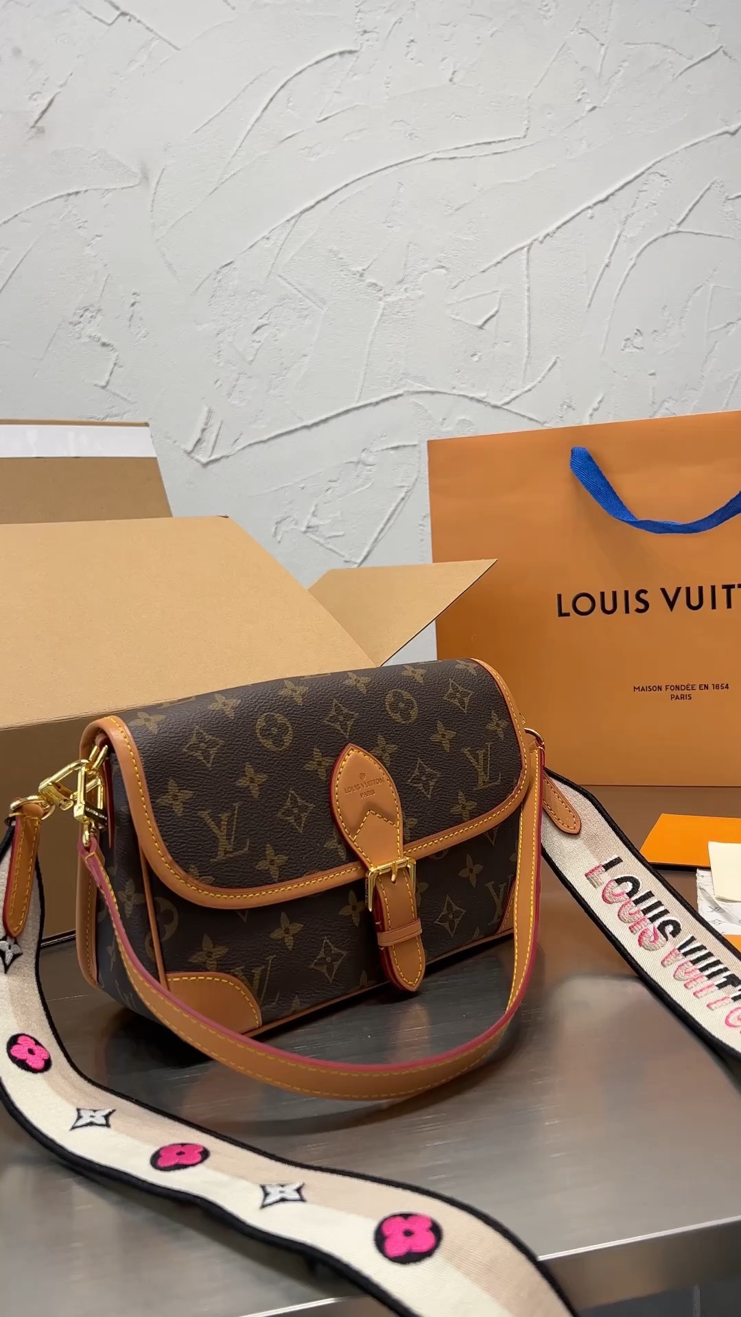 Yupoo Gucci Bags Watches Nike Clothing Jordan Yeezy Balenciaga Shoes
