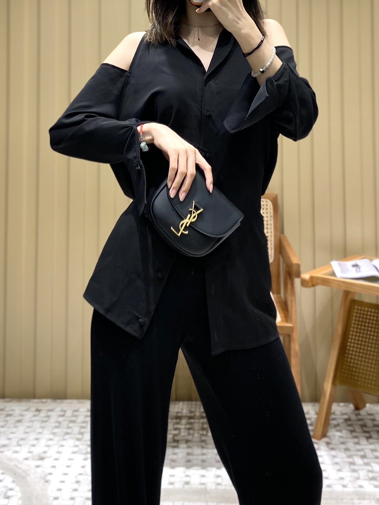 YSL 𝐊𝐚𝐢𝐚 𝐌𝐢𝐧𝐢 15CM 平纹马鞍包 623079黑色/金扣