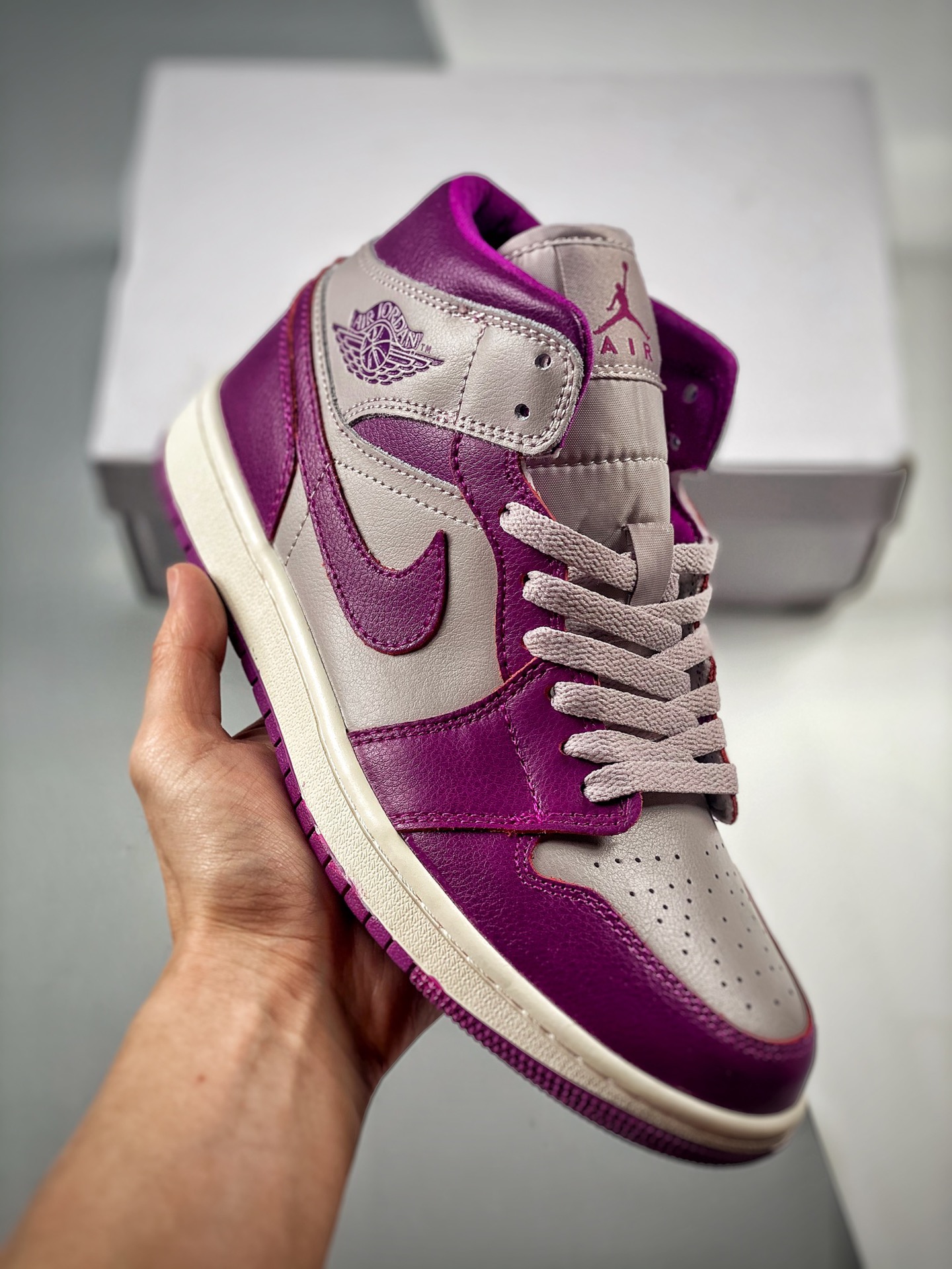 -4 Air Jordan 1 Mid Gris Púrpura, el mejor mid del mercado, ¡calidad de techo! La única versión correcta del mercado, t…