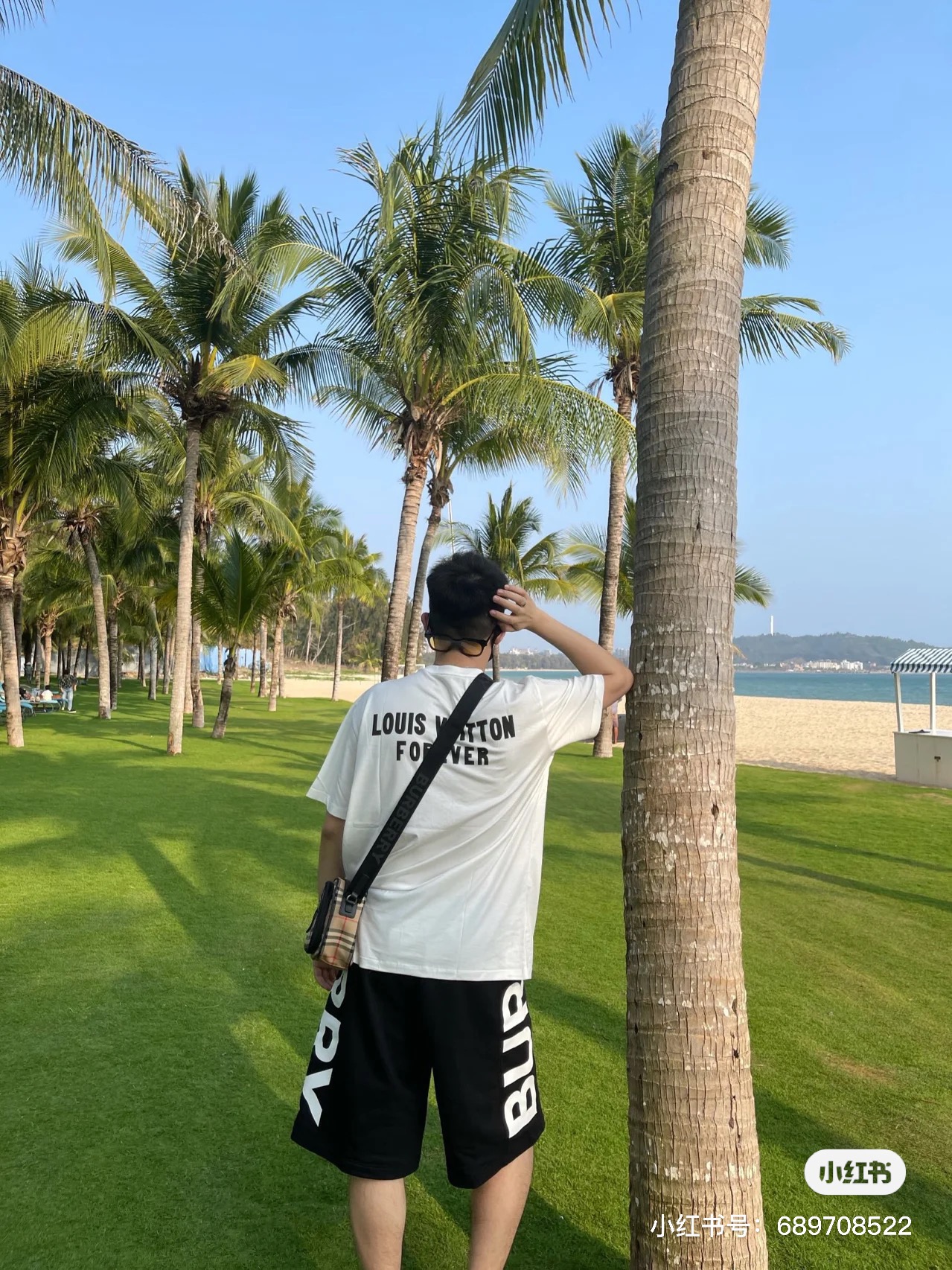 🅱️新涂鸦印花棉质翻绒布宽松短裤