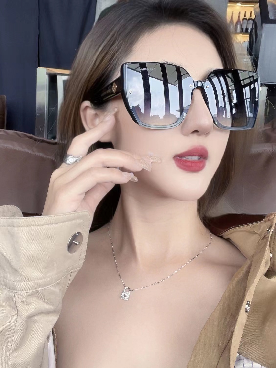 [Louis Vuitton Eyewear]