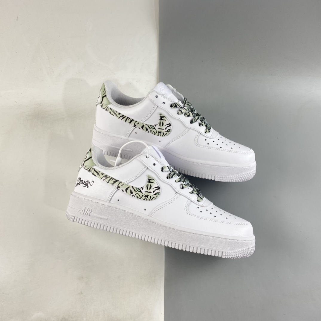P200  Nike Air Force 1’07 Low 空军一号低帮休闲板鞋 CZ0270-111