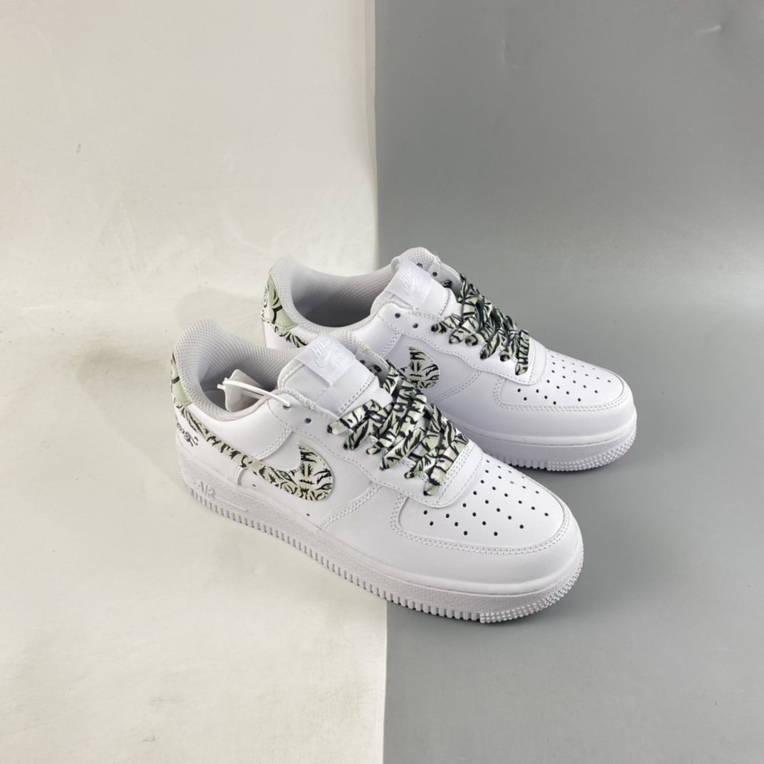 P200  Nike Air Force 1’07 Low 空军一号低帮休闲板鞋 CZ0270-111