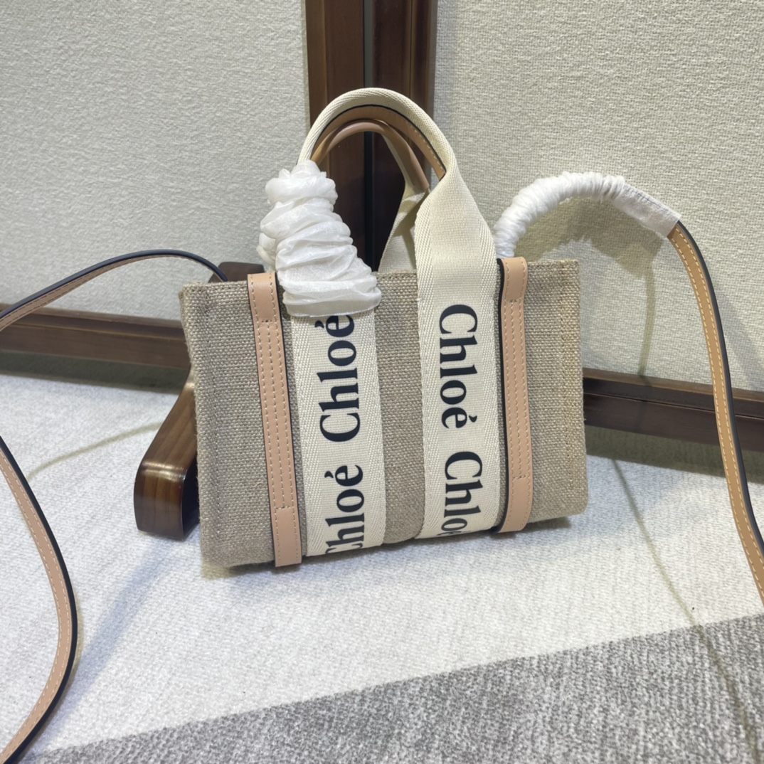 Chloe Tote Bags Best Replica 1:1
 White Linen Summer Collection Woody Mini