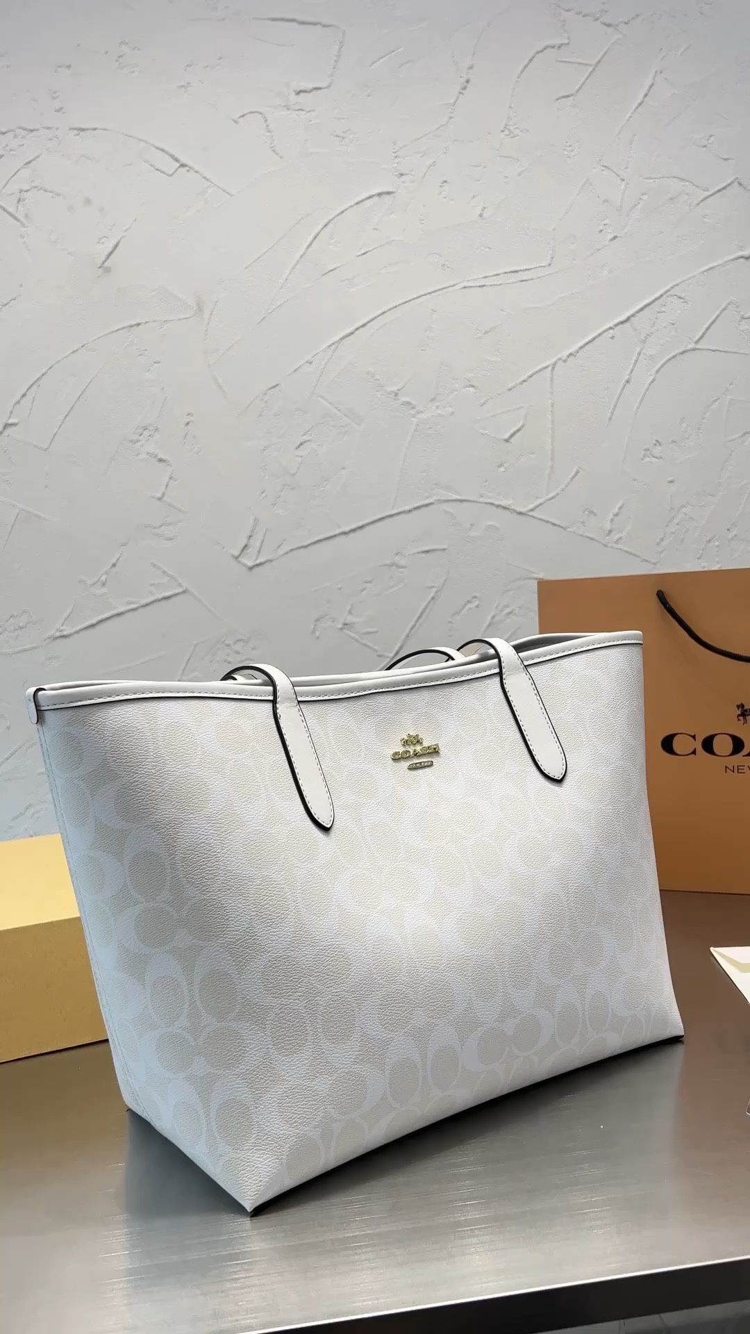Yupoo Gucci Bags Watches Nike Clothing Jordan Yeezy Balenciaga Shoes
