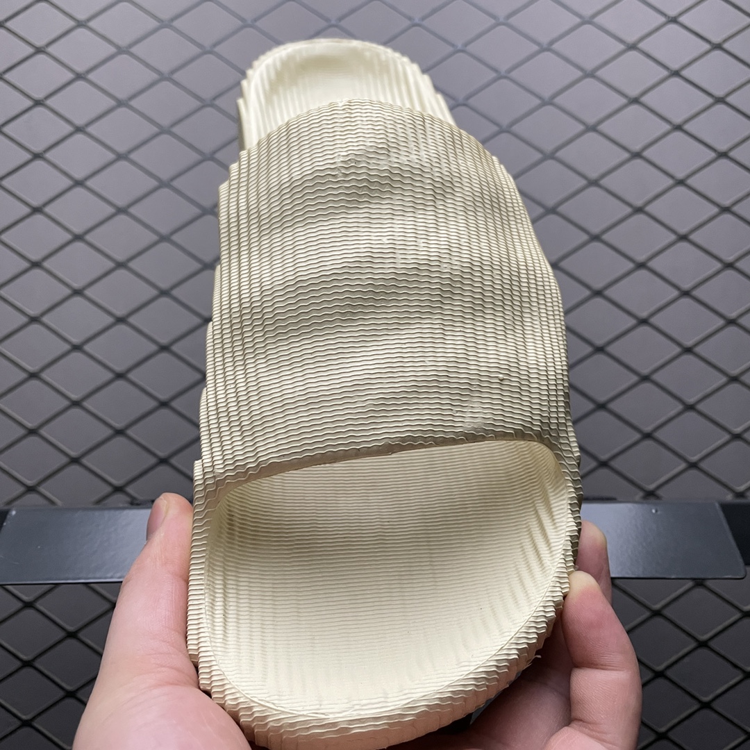 Adidas Adilette 22 3D-Printed Slides - Comprehensive 9