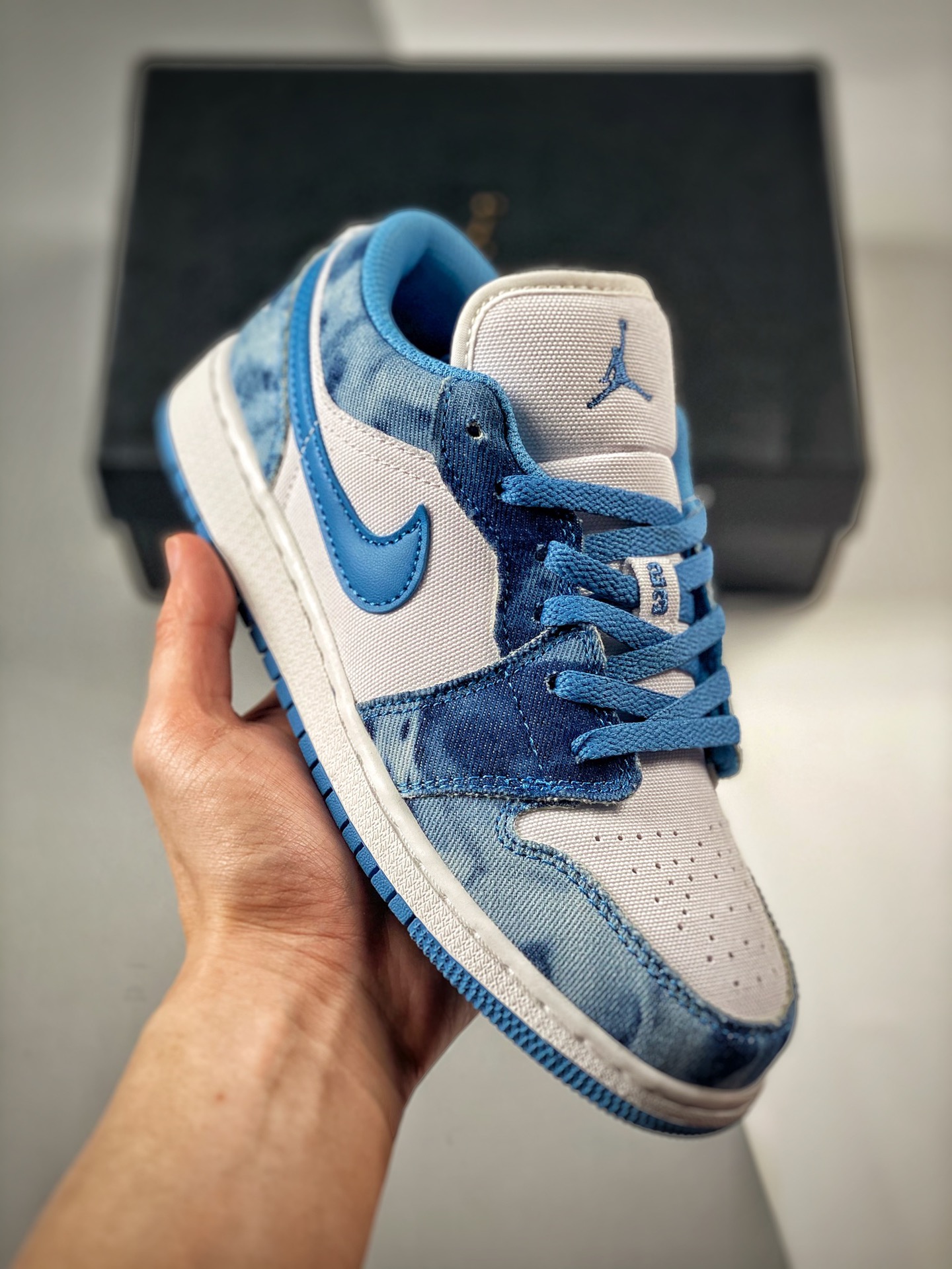 -4 过验版Air Jordan 1 Low 水洗单宁 AJ1乔1低帮休闲板鞋 同步官方配色 市场唯一独家头层皮打造 原鞋原档案开发 原厂皮料 原档冲孔鞋头 正确满胶鞋垫 四线拉帮 原厂织唛标 鞋舌高弹海绵填 货号：DM8947-100 …