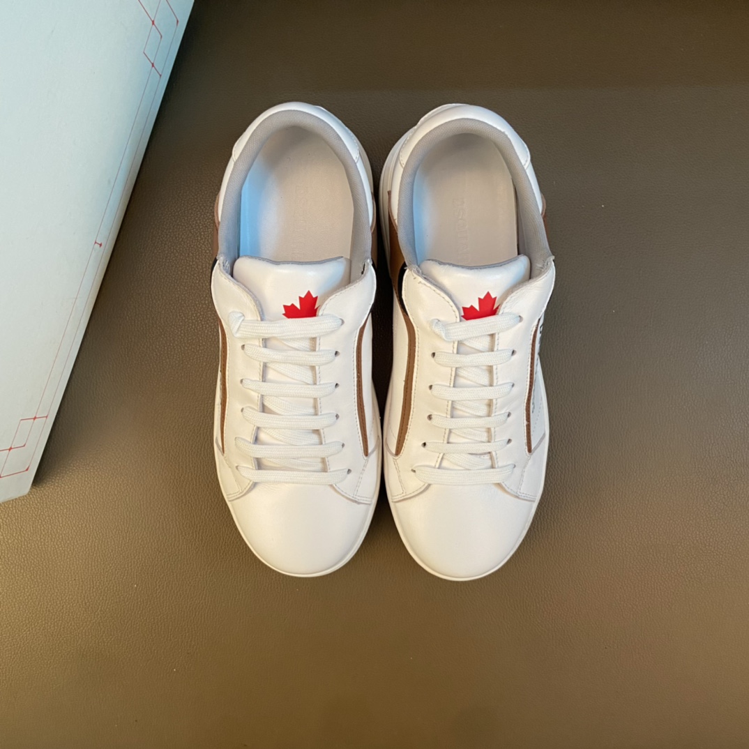 J0  高品质😍 欧美大师设计简洁高档大气，专柜品质值得信赖，面料进口顶级牛皮 。😍 羊皮内里🐑 做工精细，专柜原版大底，上脚舒适百搭，潮男乐福专属定制，小 麦昆 Alexander McQueen  适合司机户外行车🚗 休闲鞋系列之首 男鞋