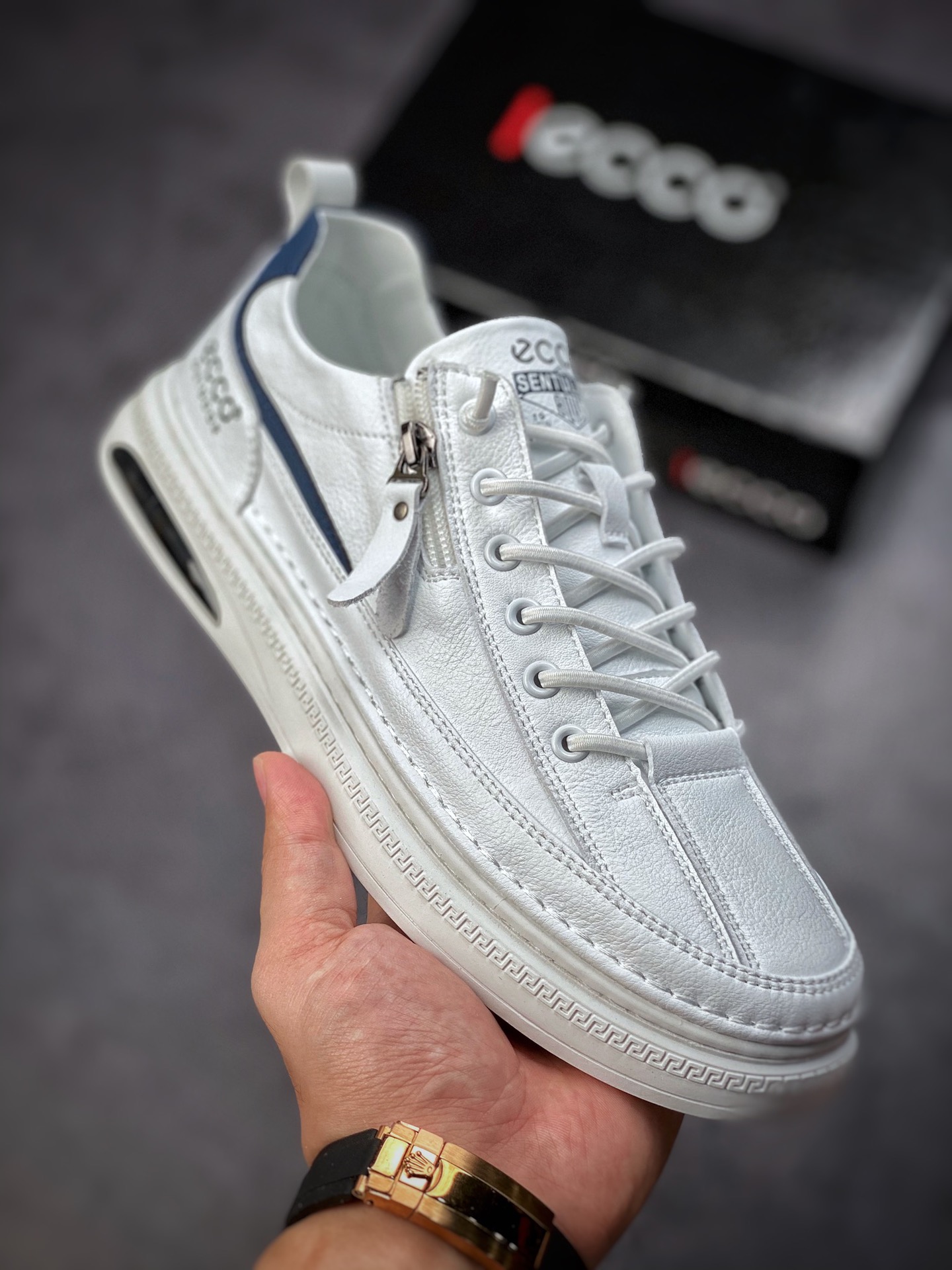 240  ECCO 爱步  黄景瑜同款休闲小皮鞋