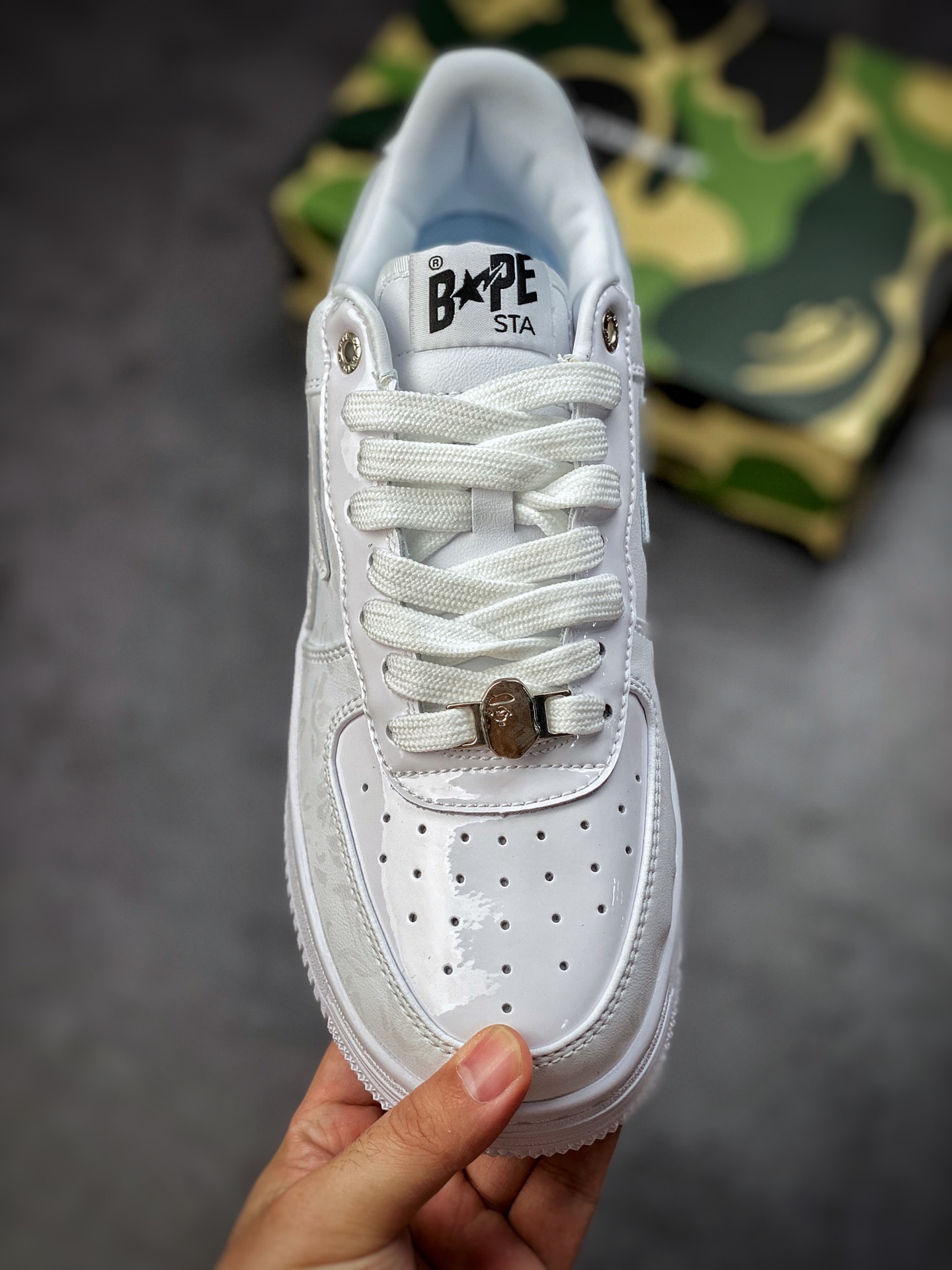 Japan's Harajuku trend brand A Bathing Ape BAPE Sta Low flash star series low-top sneakers 1H7-0288-111