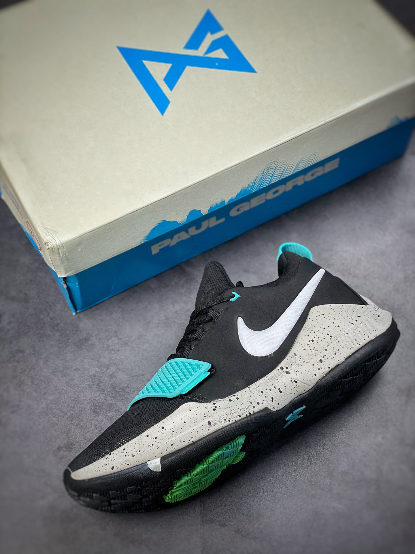 320 Nike PG 1 EP 泡椒战靴 篮球鞋878627-002