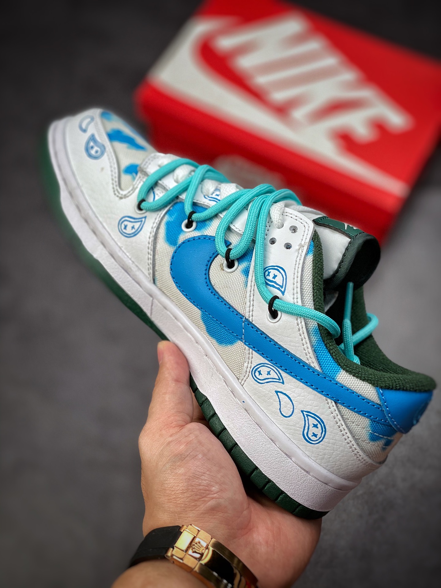 190 Nike Dunk SB Low 白蓝腰果花 DH0957-100