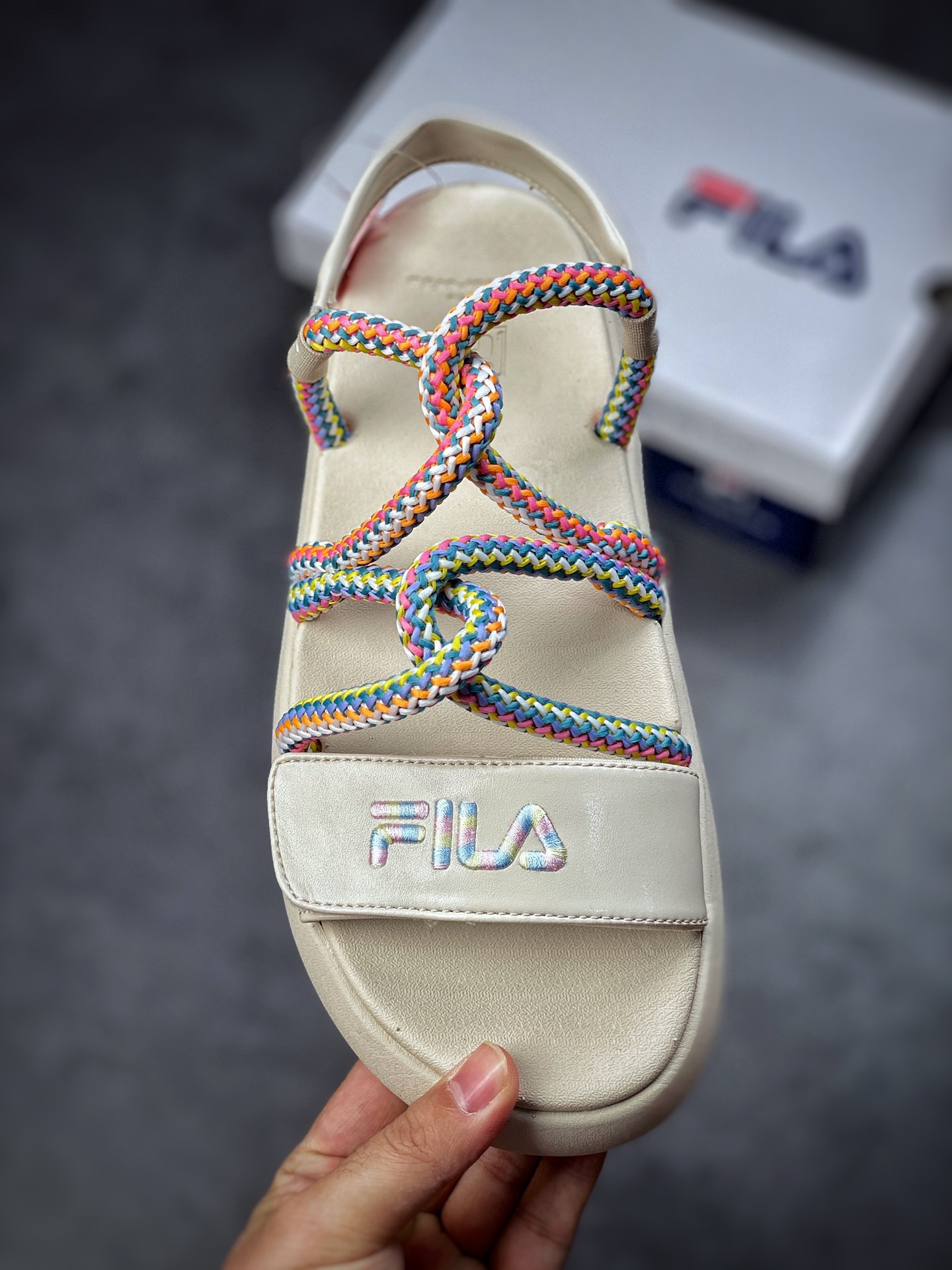 150  FILA/斐乐运动凉鞋 22年夏季女子厚底增高沙滩鞋麻花鞋 F12W221404FBT