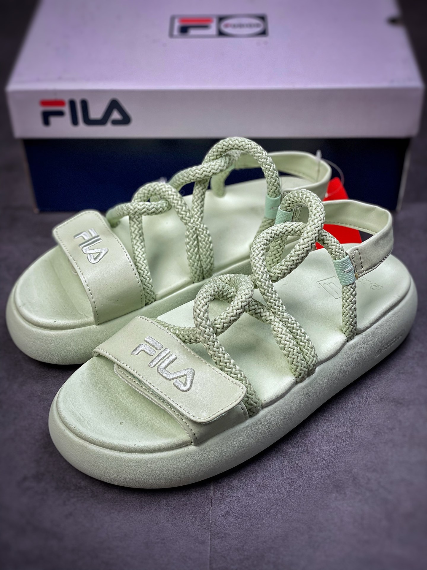 150  FILA/斐乐运动凉鞋 22年夏季女子厚底增高沙滩鞋麻花鞋 F12W221404FMM