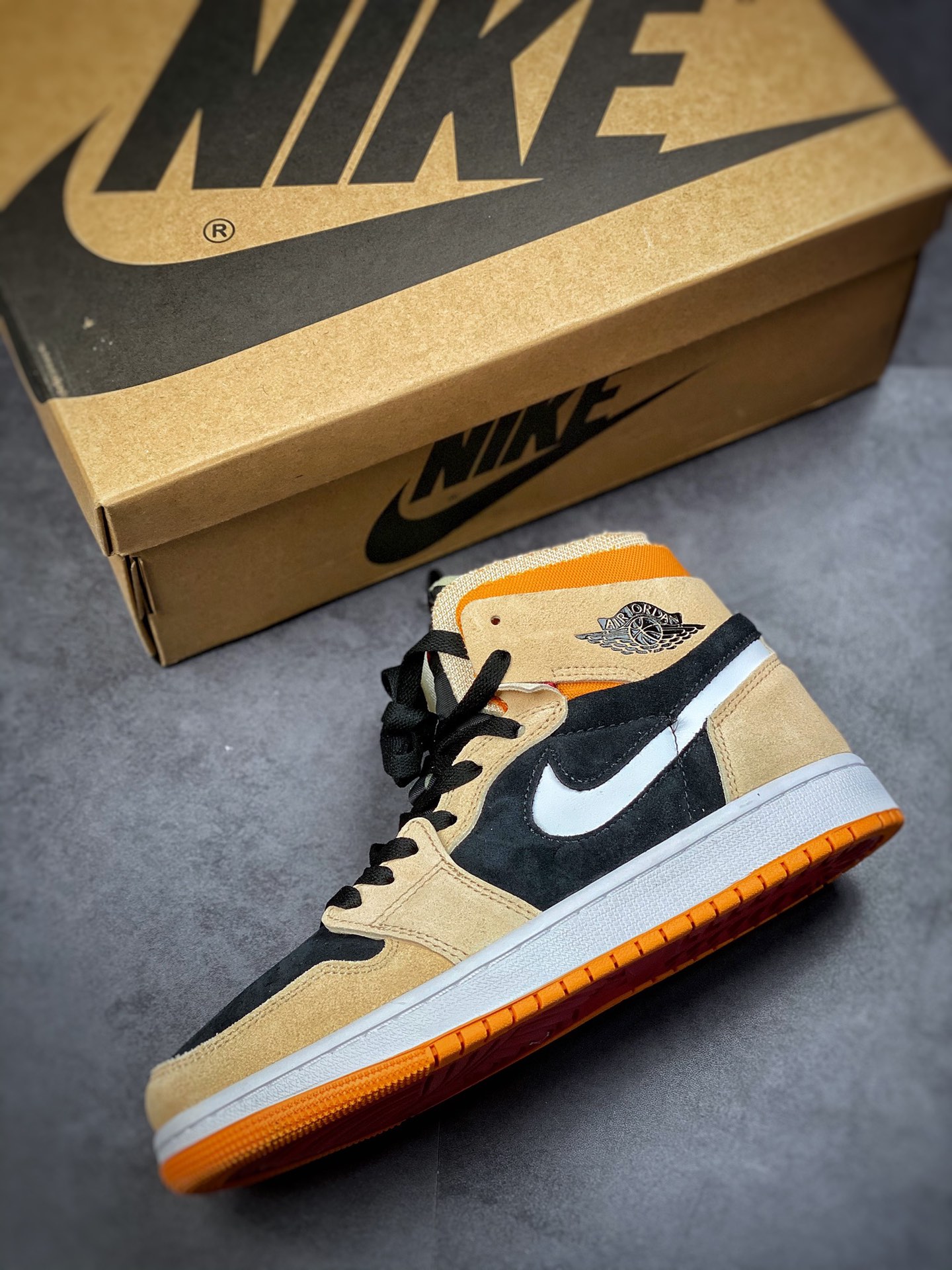 280 Air Jordan 1 Zoom Air CMFT 南瓜橙黄 CT0978-200