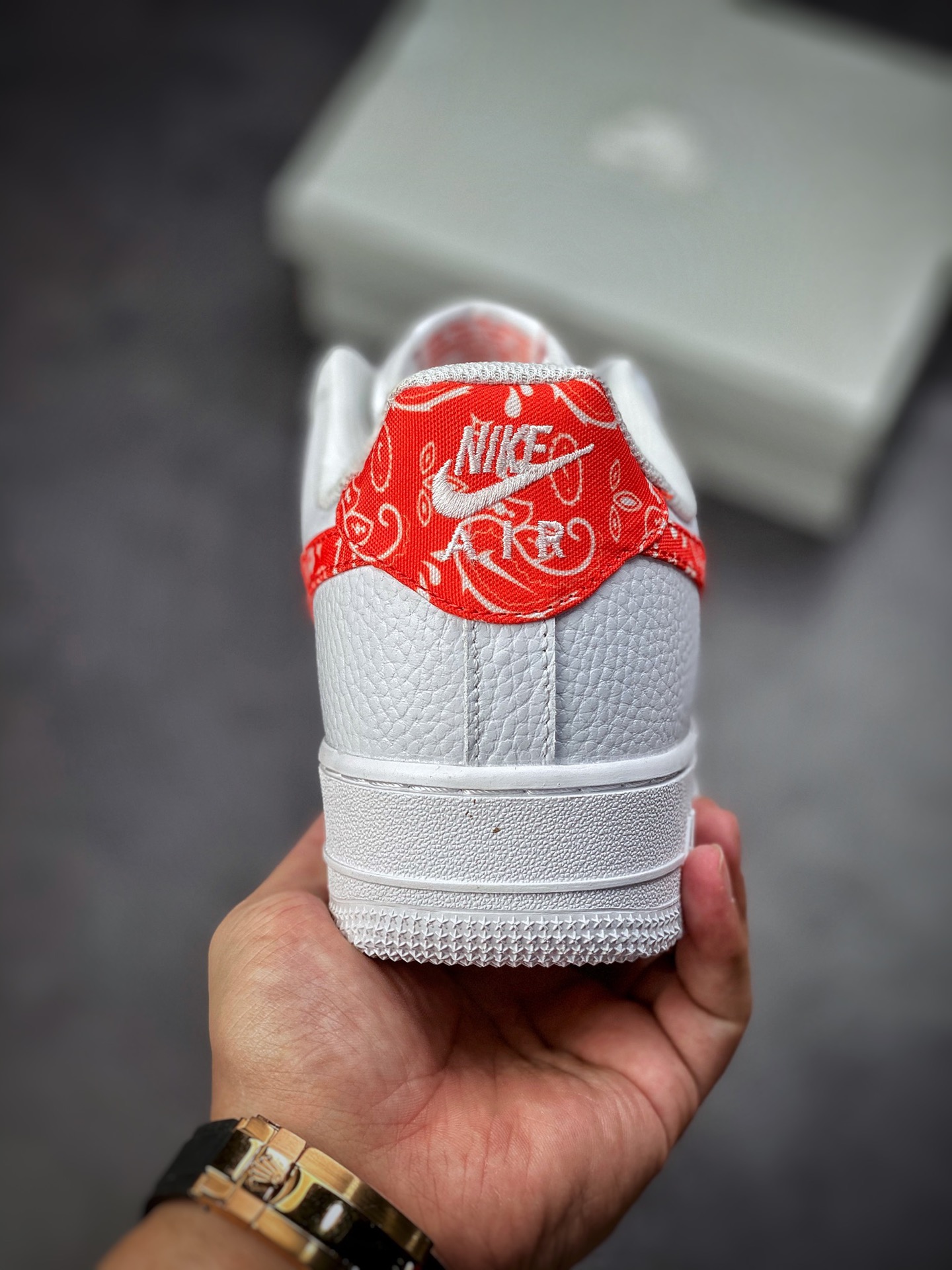 150 Nike Air Force 1 Low 07 橘红腰果花DJ9942-102