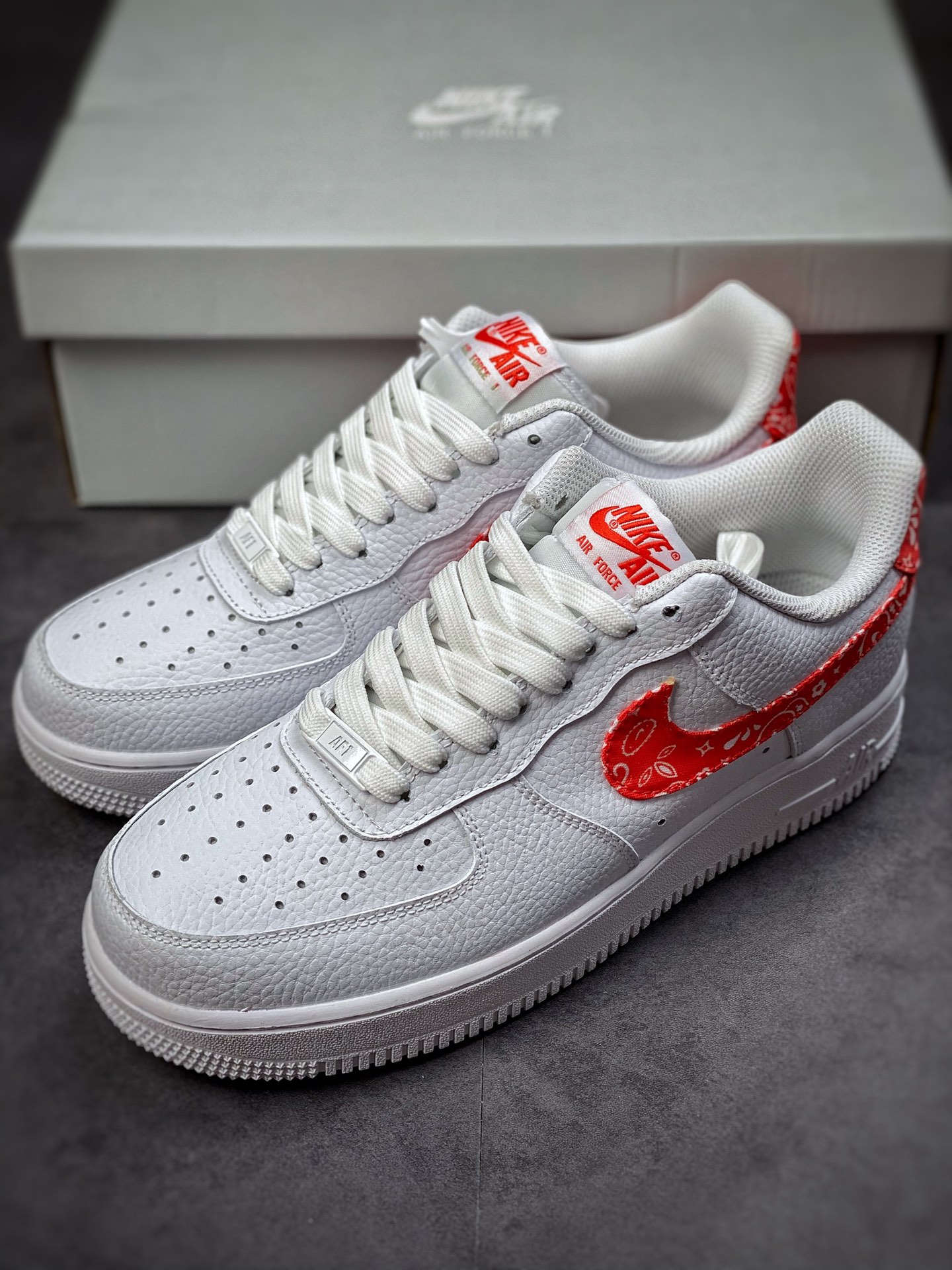 150 Nike Air Force 1 Low 07 橘红腰果花DJ9942-102