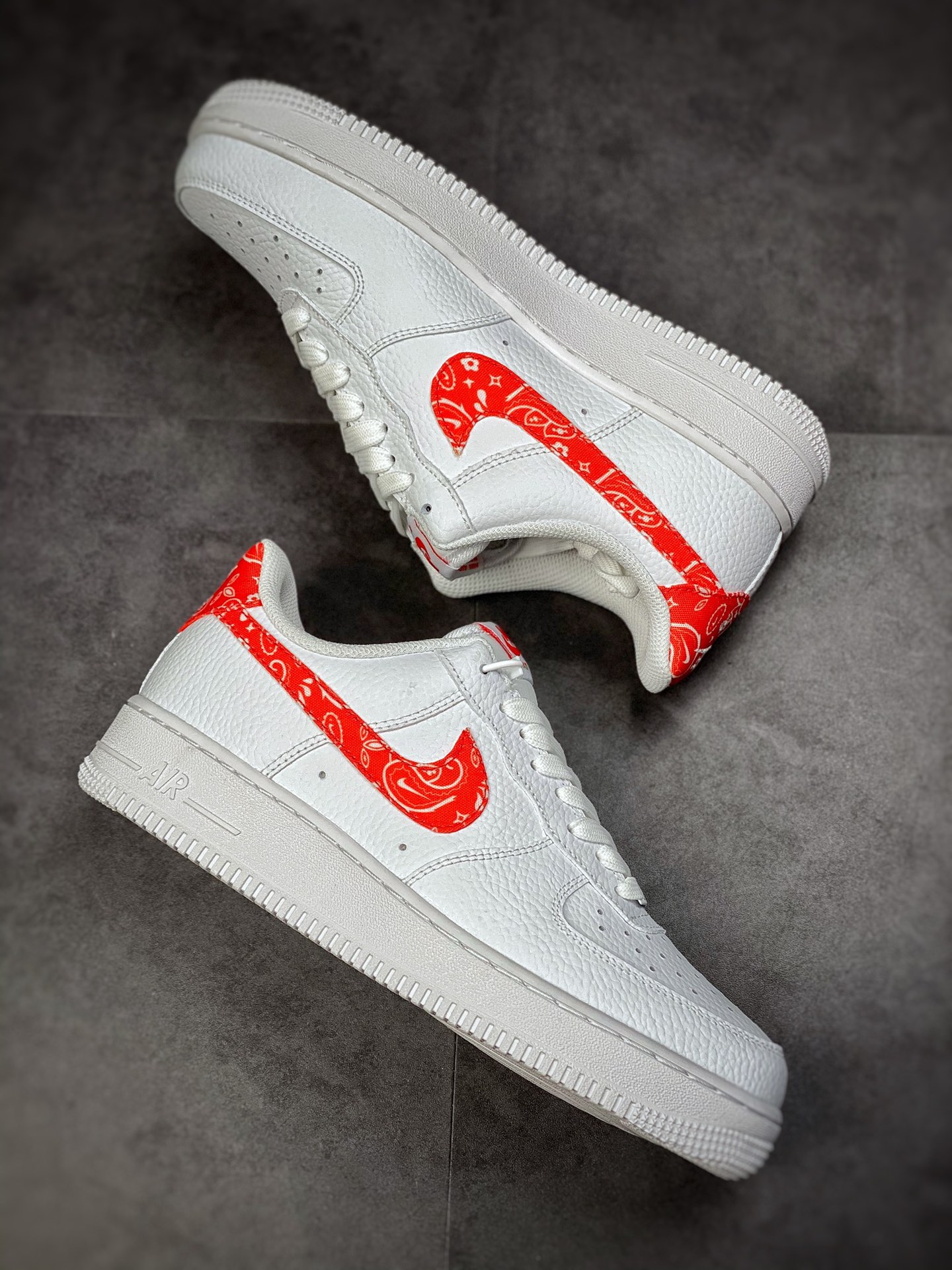 150 Nike Air Force 1 Low 07 橘红腰果花DJ9942-102