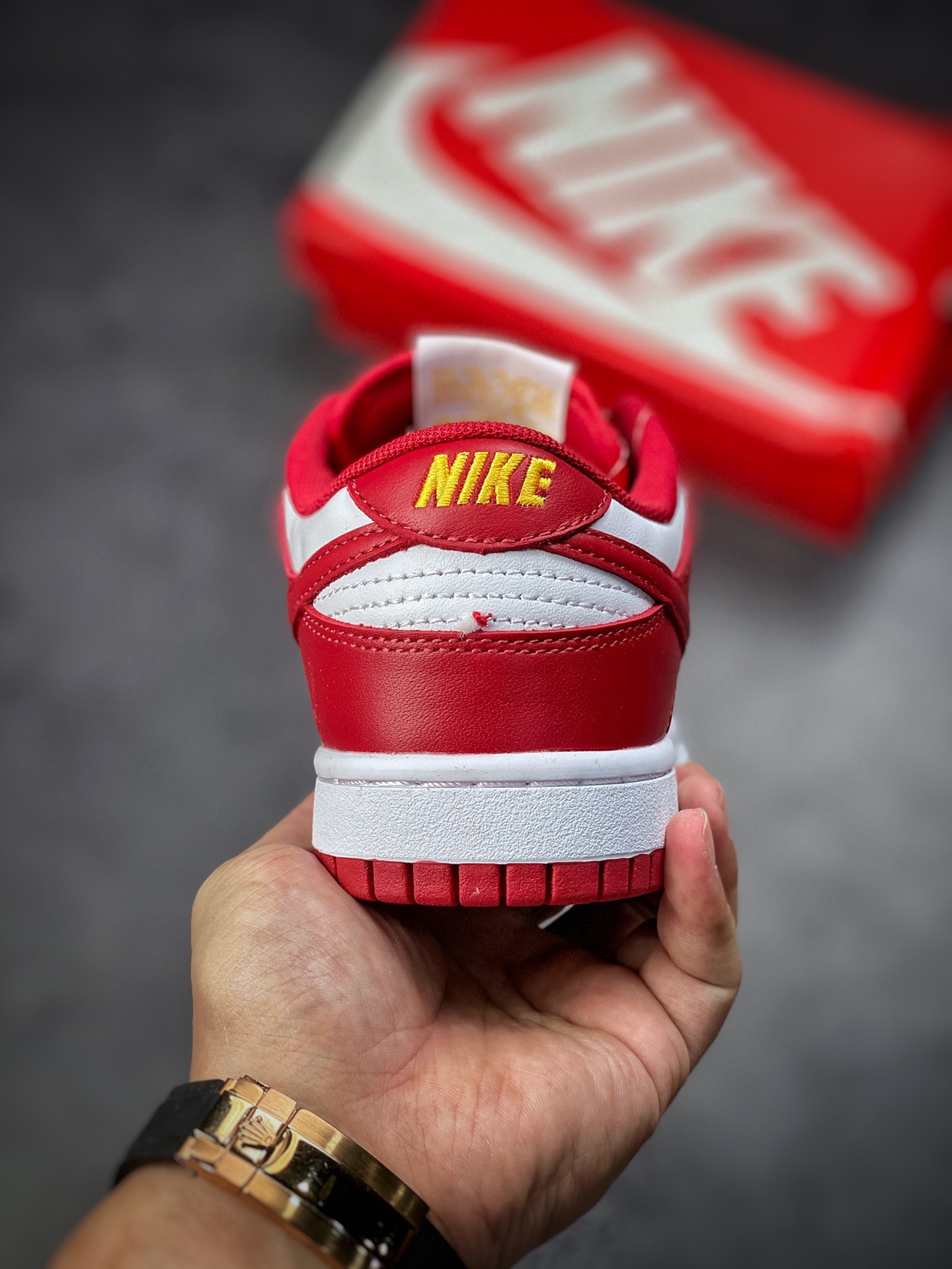 300 Nike SB Dunk low “Gym Red” 白红配色  DD1391-602