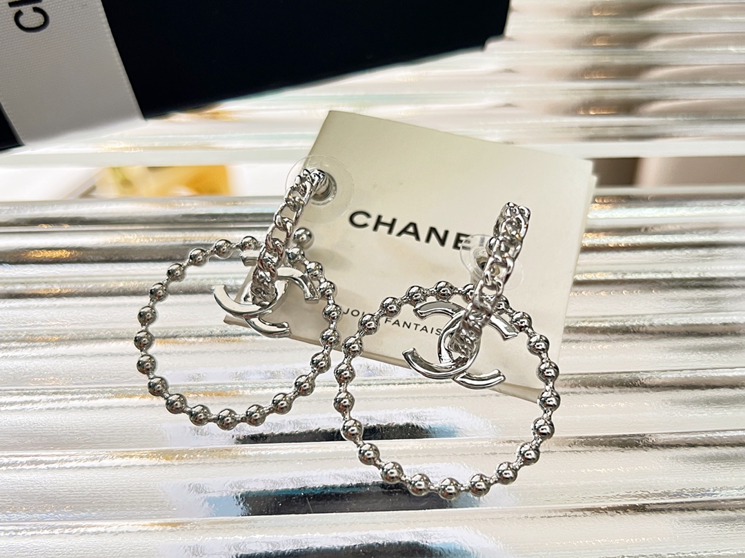 新款☑️CHANEL香奈儿双c圆环耳钉耳环