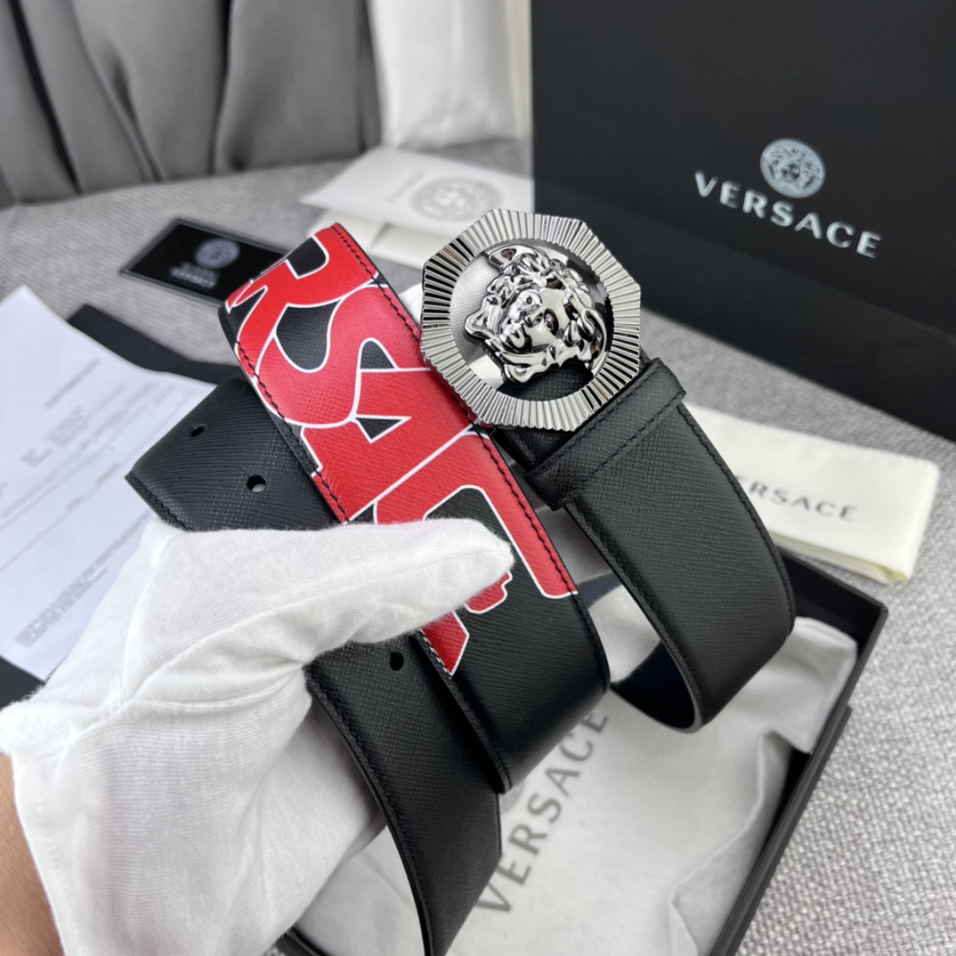 NO:140052,Original Versace, width 4.0cm, original single fine, 3D Medusa belt buckle-Barocco print-Material, top layer cowhide, this smooth Saffiano leather belt is decorated with Barocco print. It is equipped with a belt buckle with 3D Medusa. Top belt, belt, versace, cowhide19860909原单范思哲,宽4.0cm,原单精品,3D美杜莎腰带扣-Barocco印花-材质,头层牛皮,此款光滑的Saffiano皮革腰带饰有Barocco印花.配有带3D美杜莎的腰带扣.顶级皮带,皮带,versace,cowhide,Belt